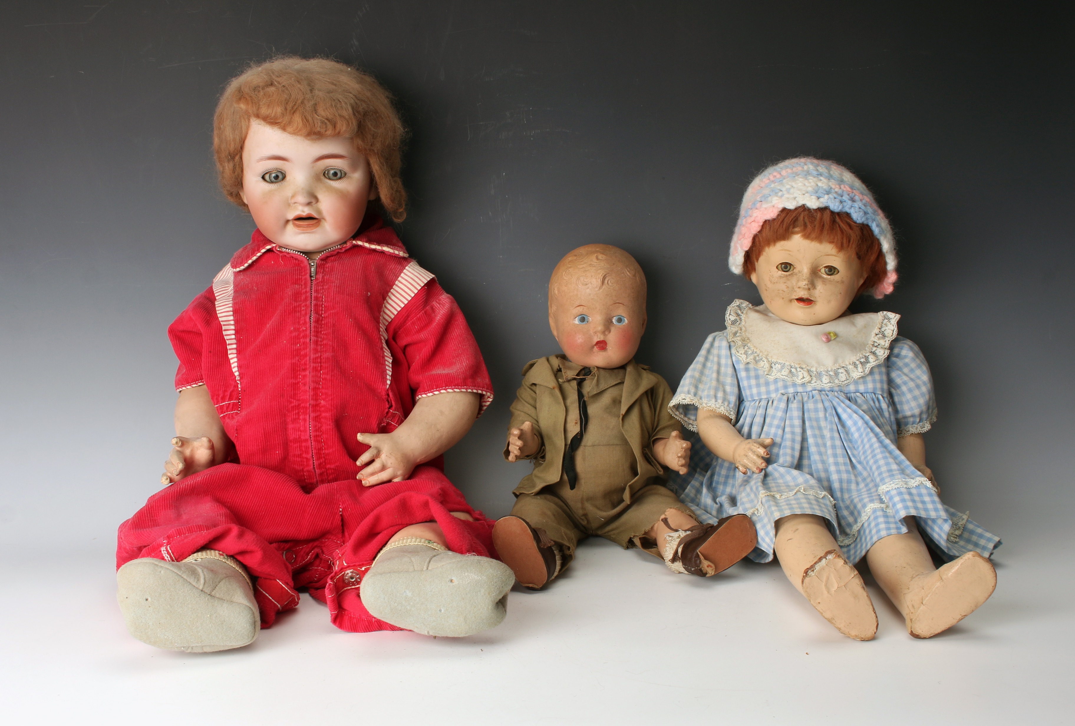 antique dolls