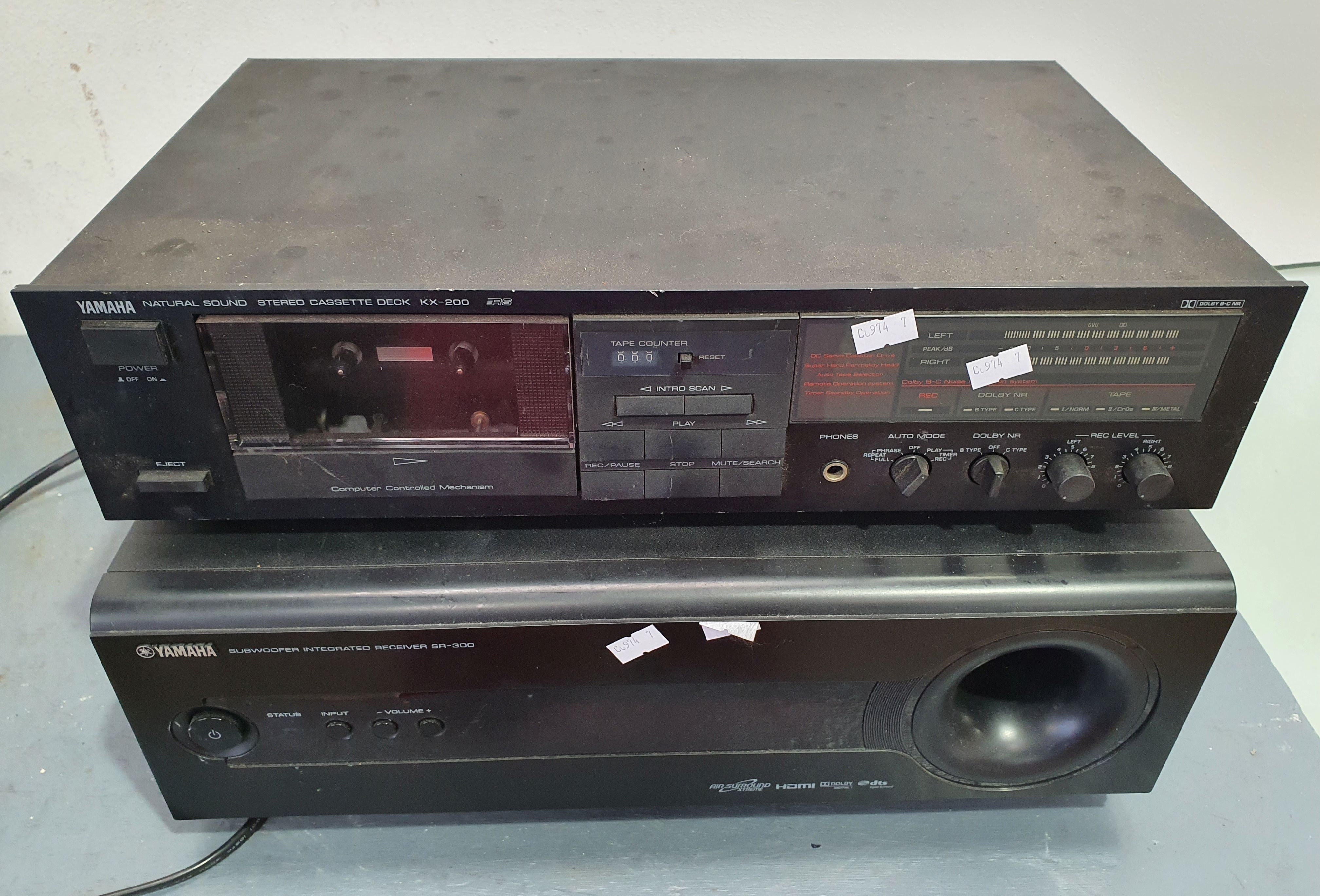 1382 · A YAMAHA CASETTE WITH RECEIVER