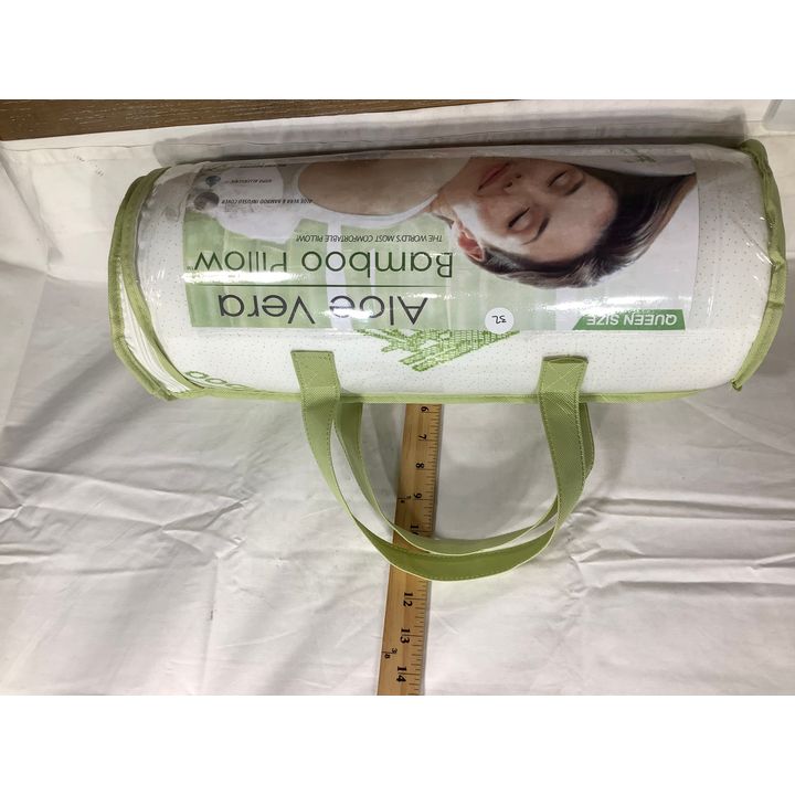 Aloe Vera Bamboo Pillow - Queen Size