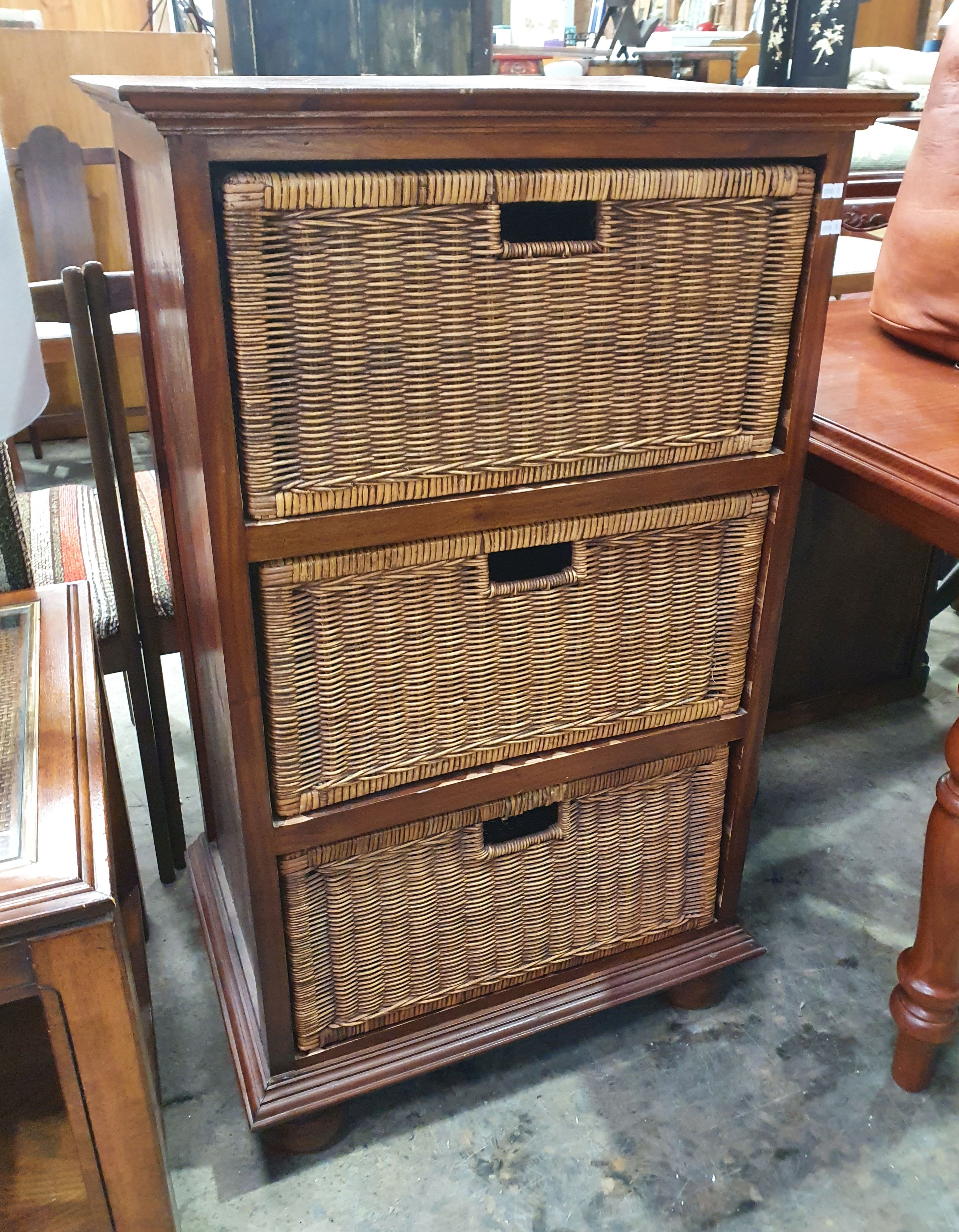 2159 · A TIMBER CABINET