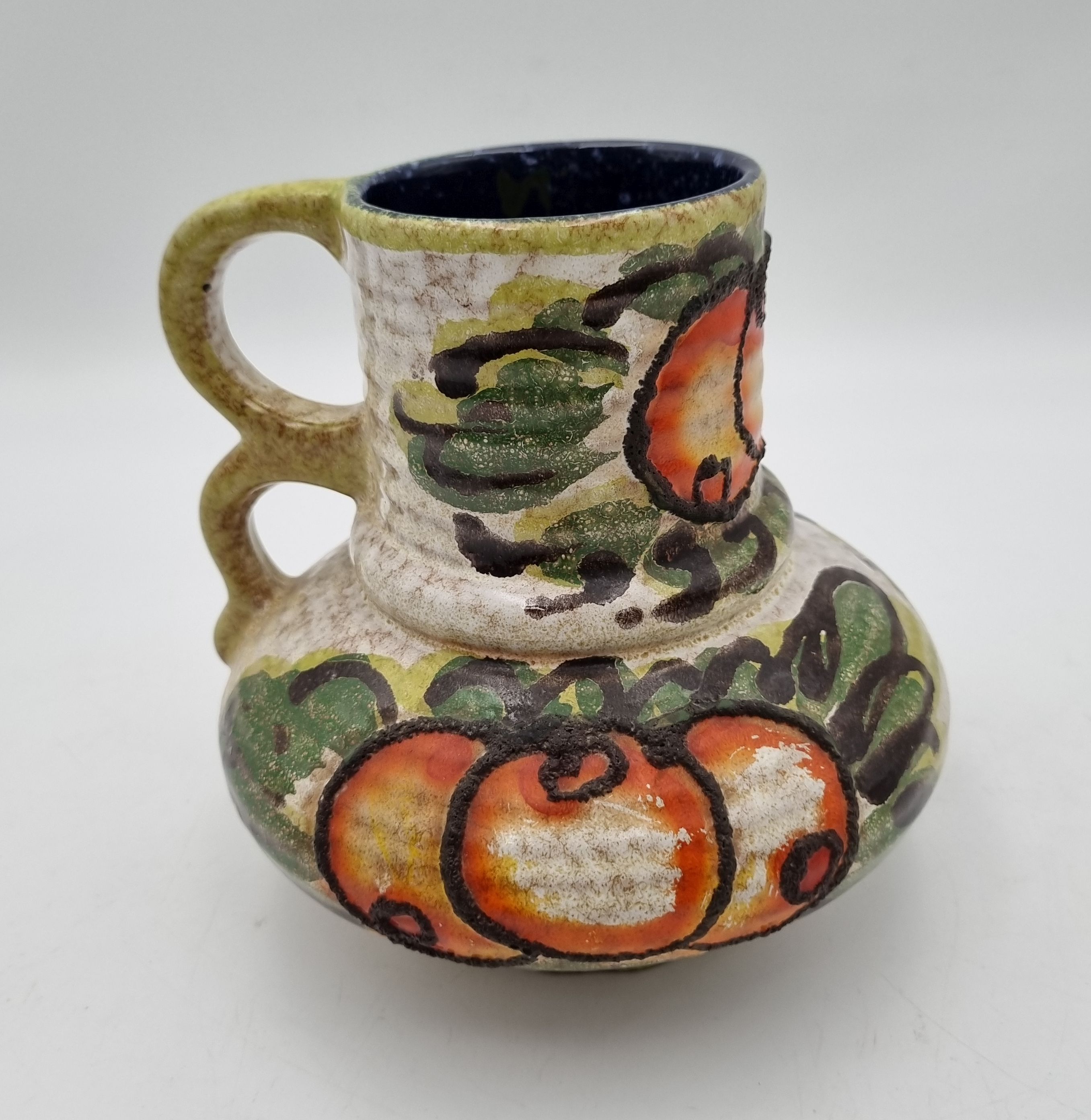 639 · A WEST GERMAN MAREI KERAMIK VASE