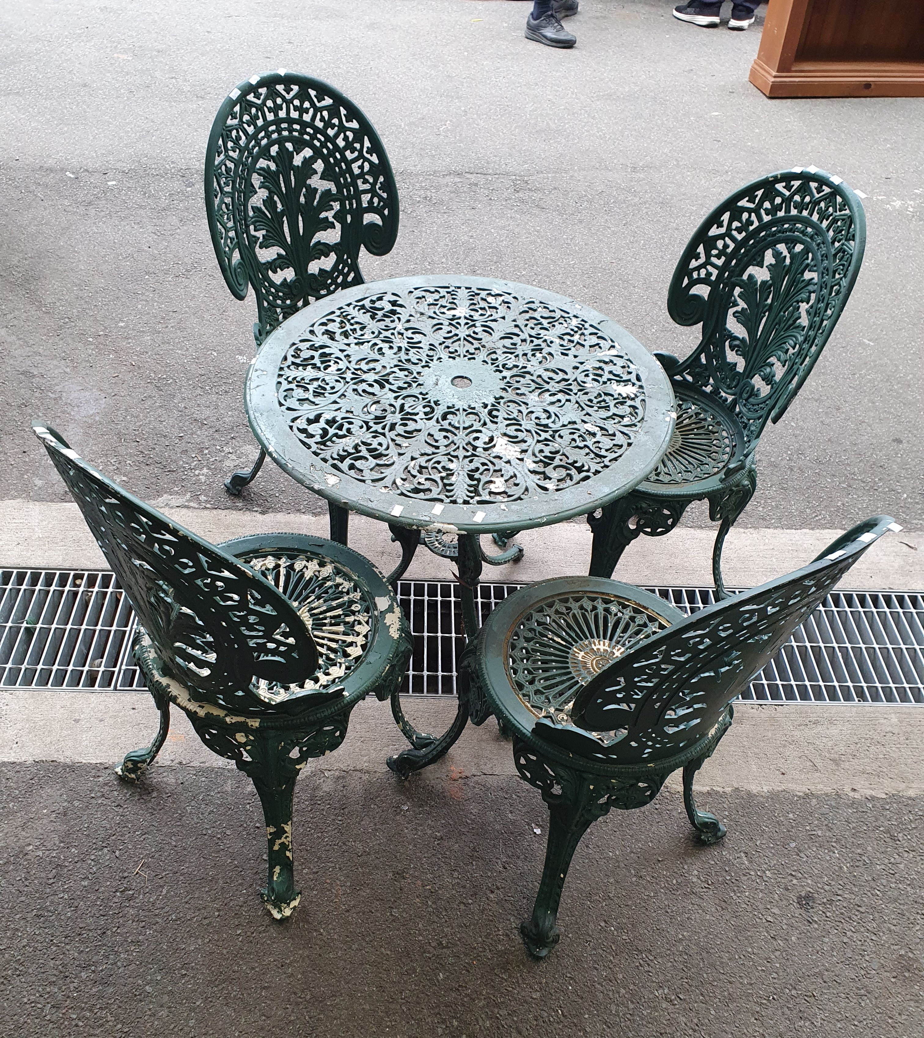 A Four Piece Aluminum Setting