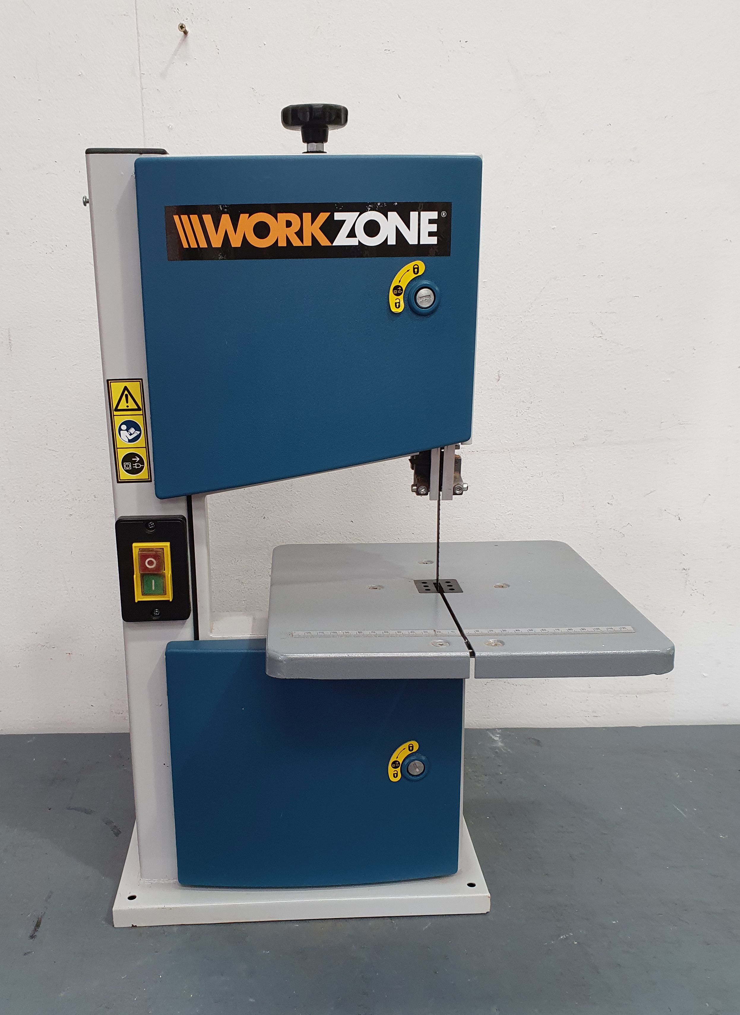 A WORKZONE BANDSAW