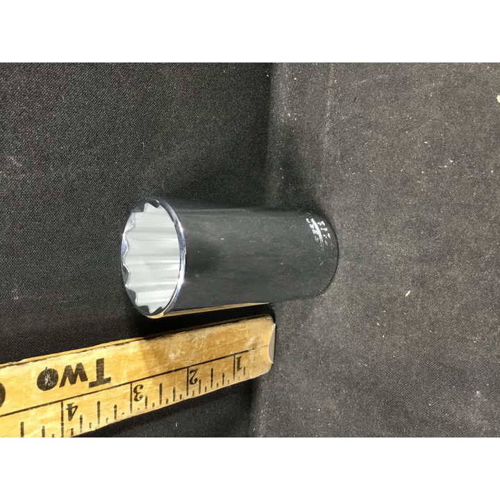 Expert Stanley E117292 1/2" 32MM Socket 12 PT