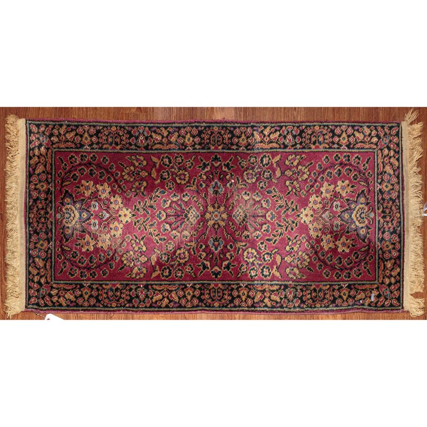 Sarouk Design Machine-Made Rug, 2.3 x 4.4