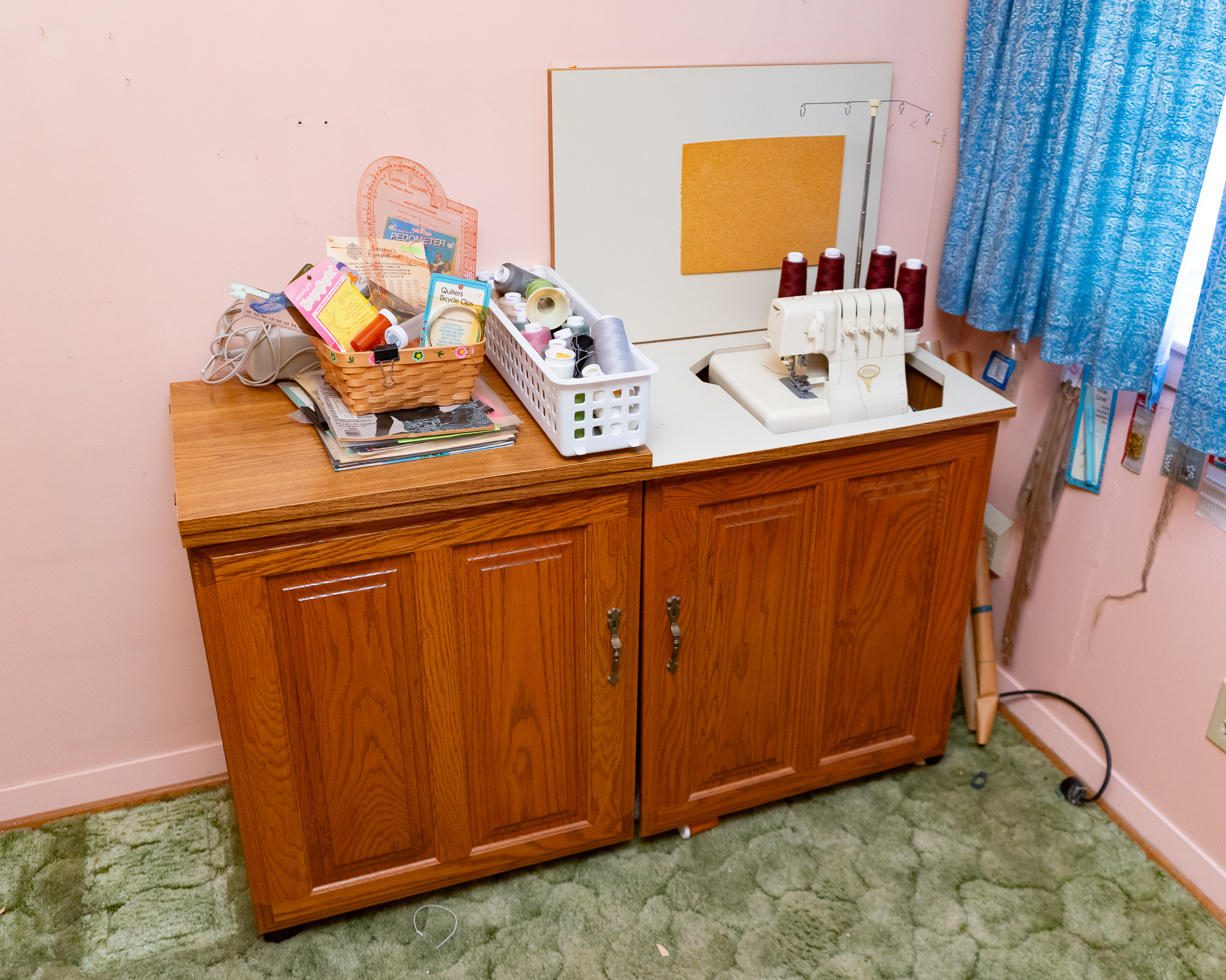 Baby Lock Sewing Machine and Cabinet | Harritt Group, Inc