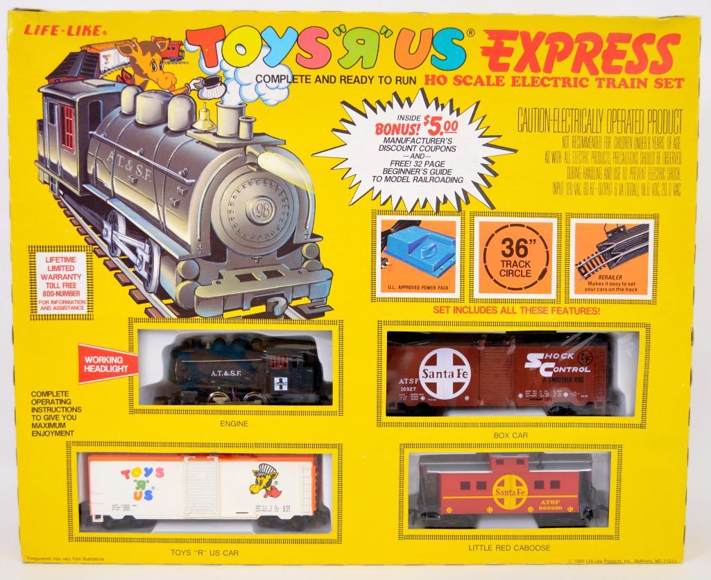 toys r us train