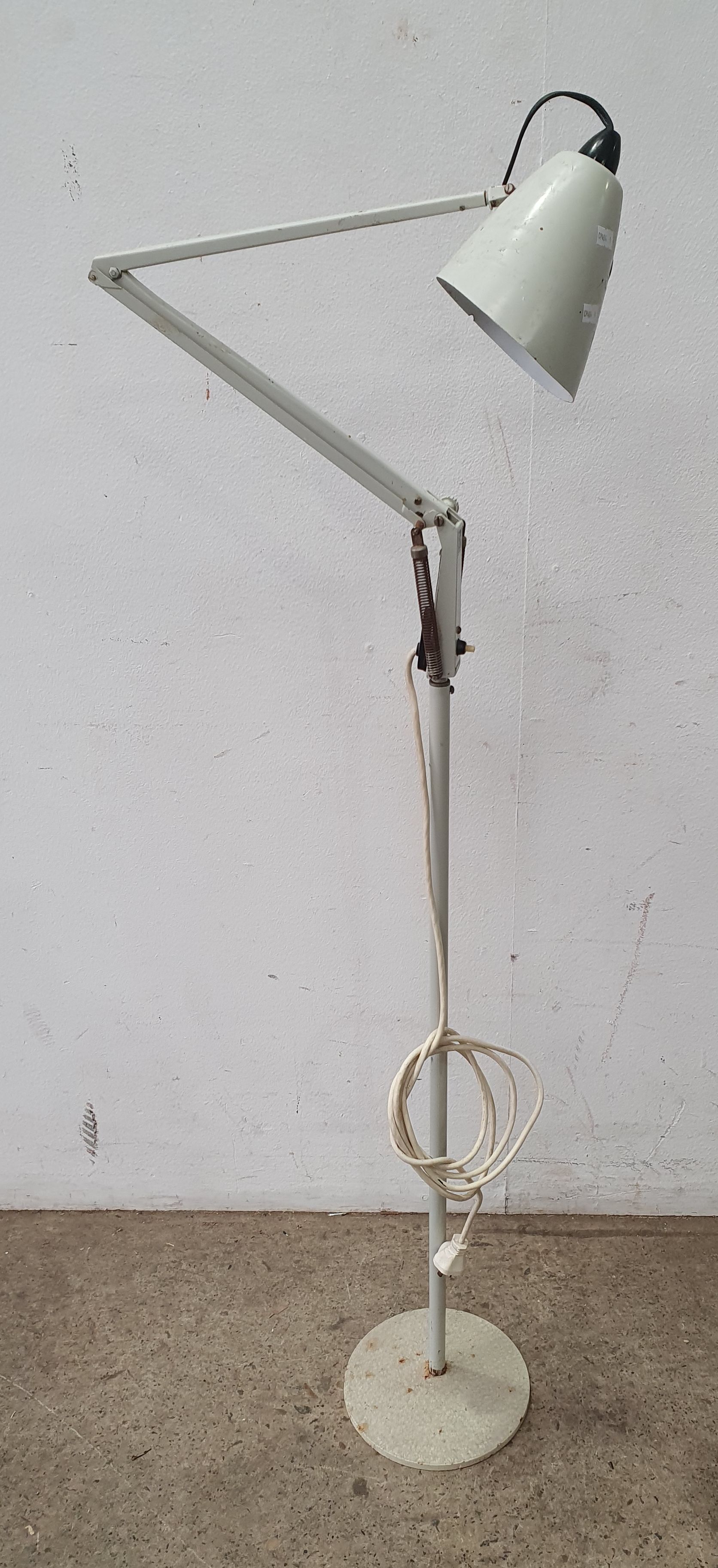 2293 · A PLANET FLOOR LAMP