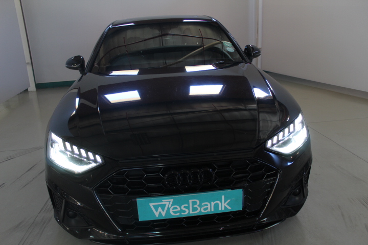 2024 AUDI A4 40 TFSI BLACK EDITION STRONIC