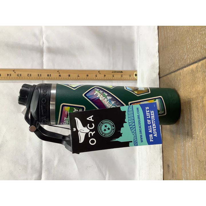 Orca Hydra 22oz Green Sticker Insulated Water Bottle