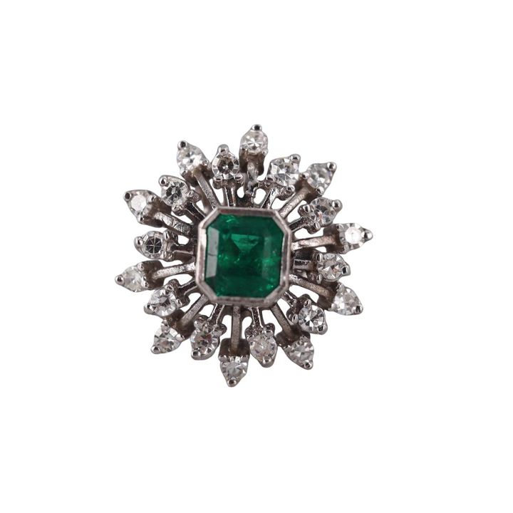 18k Gold Diamond Emerald Cluster Ring