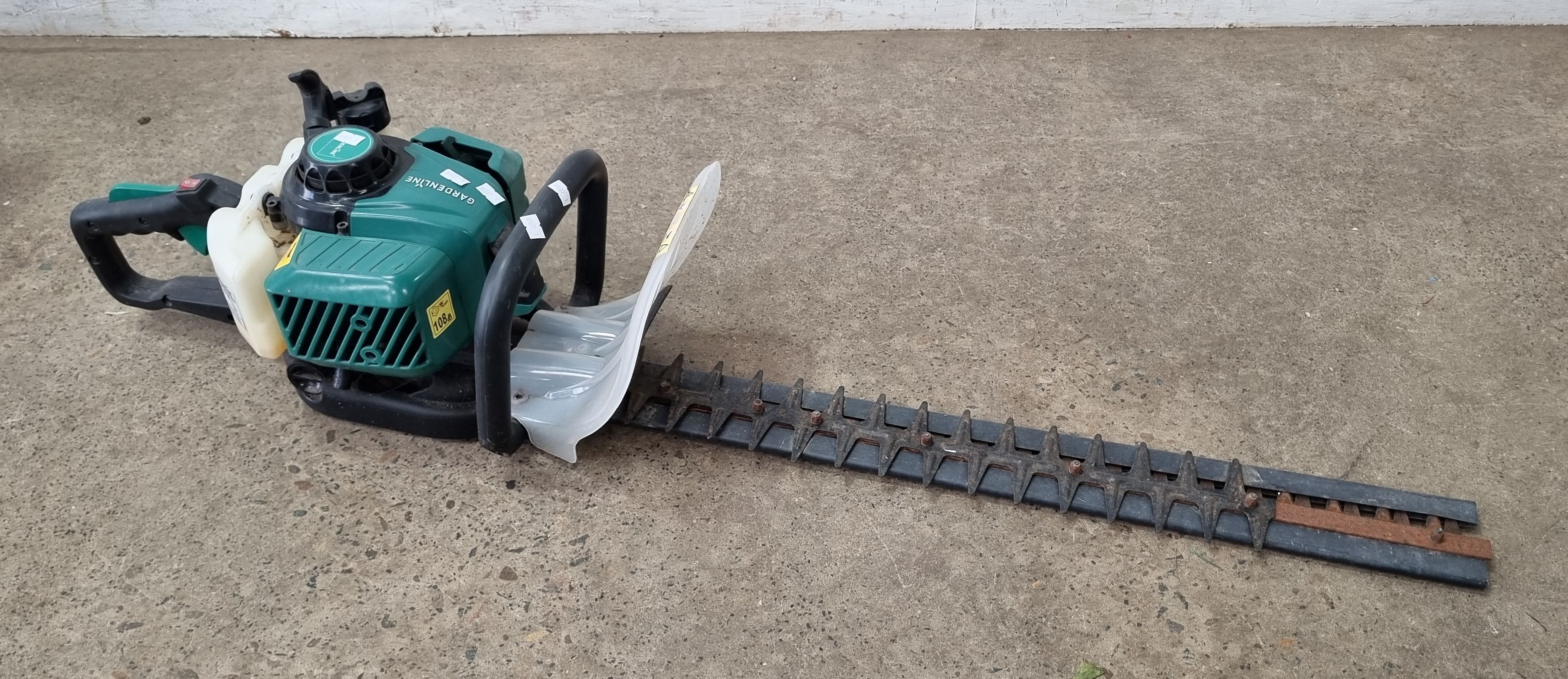A Petrol Gardenline Hedge Trimmer