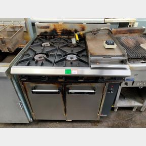 BLUE SEAL TURBOFAN OVEN WITH 4 BURNERS AND GRIDDLE