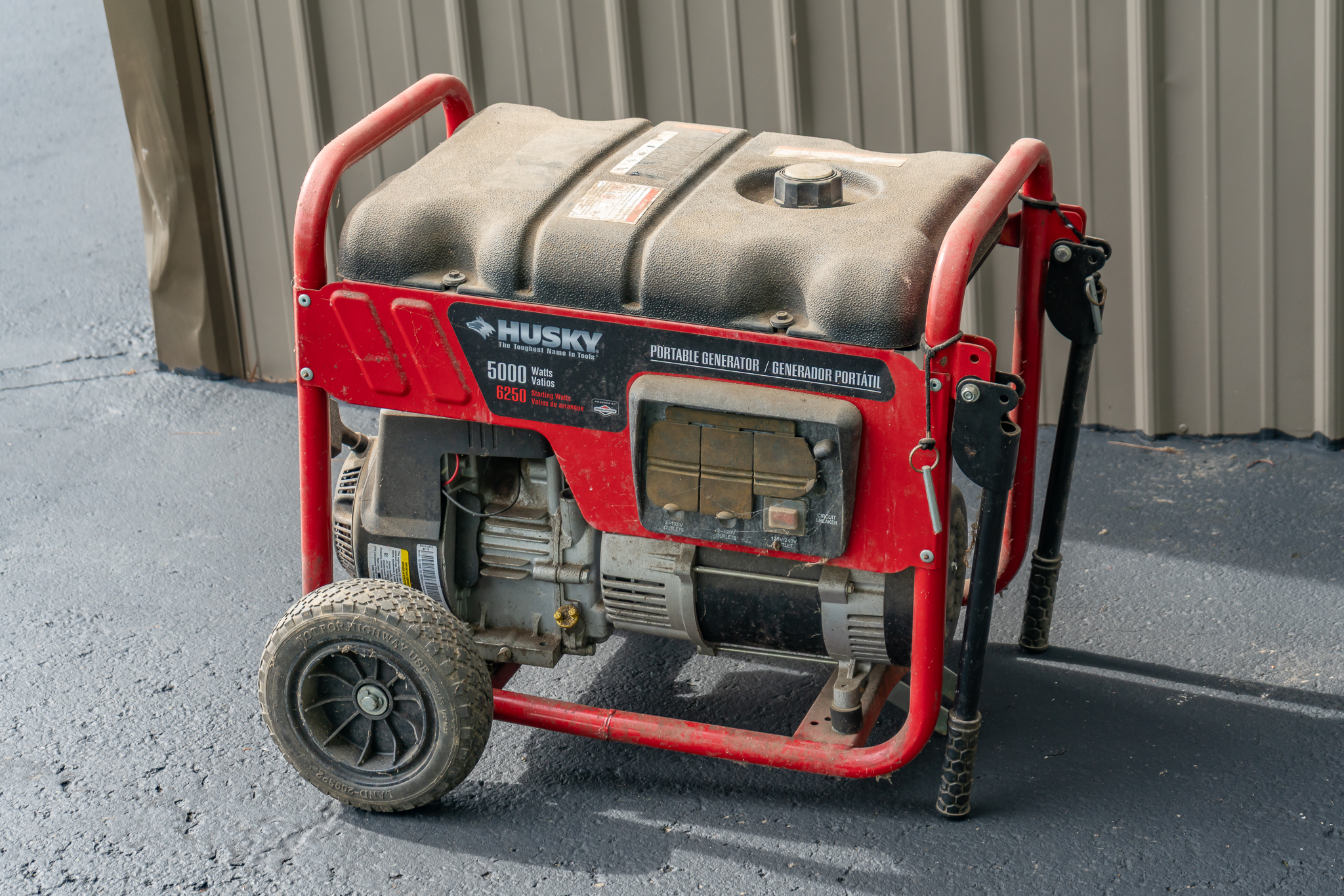 Husky 5000 Watts Portable Generator | Harritt Group, Inc