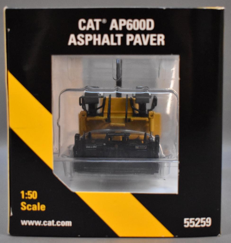 NORSCOT 1/50 CATERPILLAR CAT AP600D Asphalt Paver Diecast Model 55259 