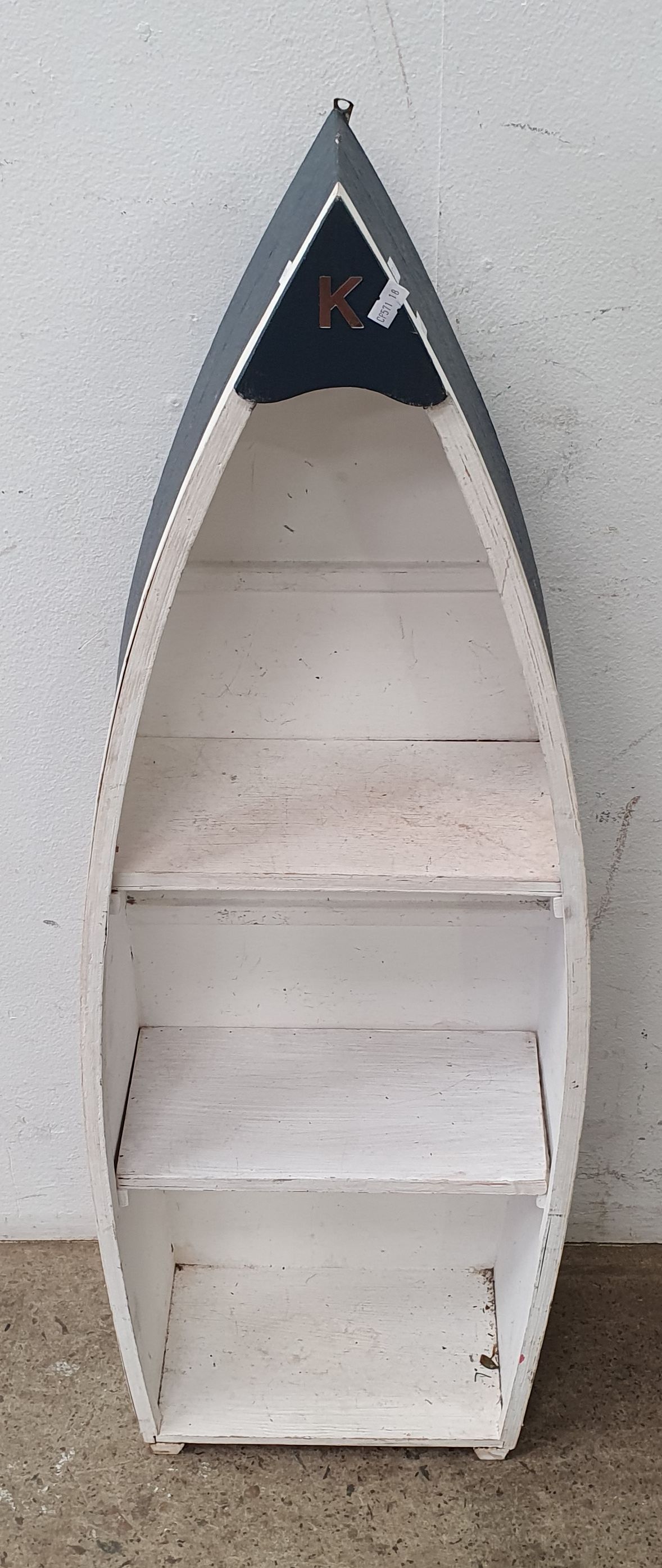 2231 · A BOAT STYLE SHELF