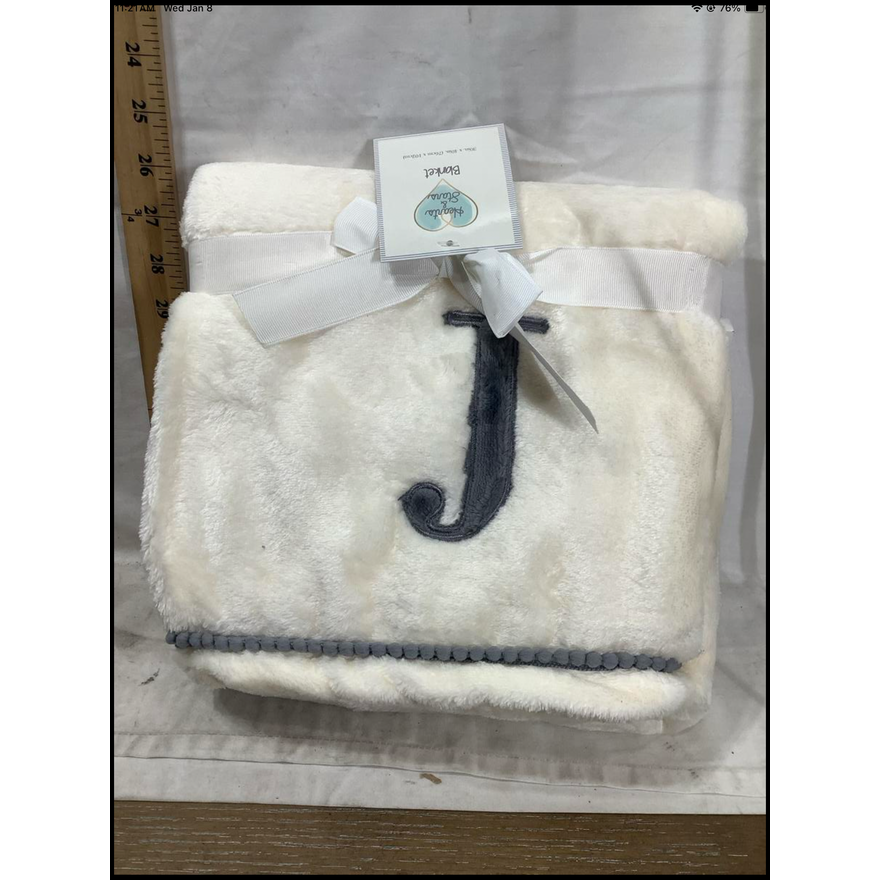 Hearts & Stars Cream & Grey Blanket 30'' x 40'' (J)