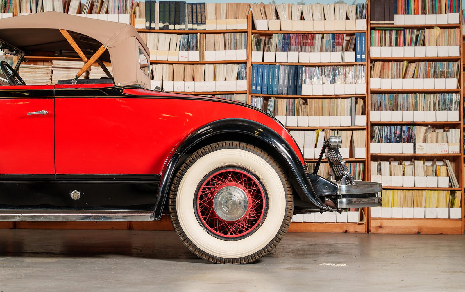 1930 Pierce Arrow Model B Roadster Bicolore Rouge - Miniature Voiture 1/43 Résine - ESVAL MODELS - Neuf