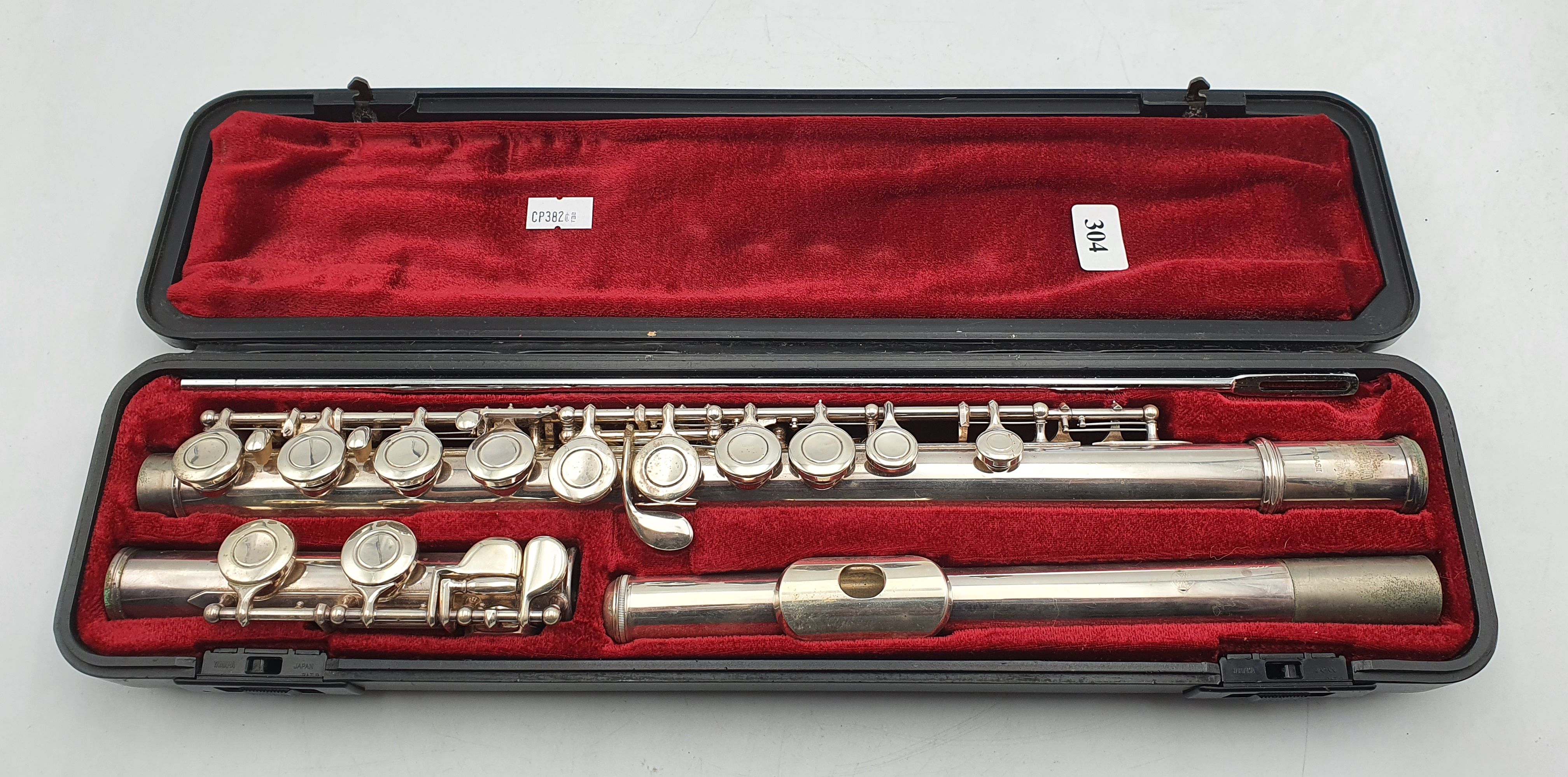 304 · A YAMAHA FLUTE