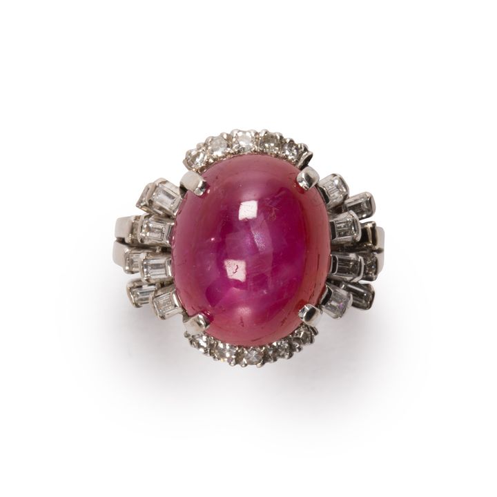 A star ruby, diamond and platinum ring