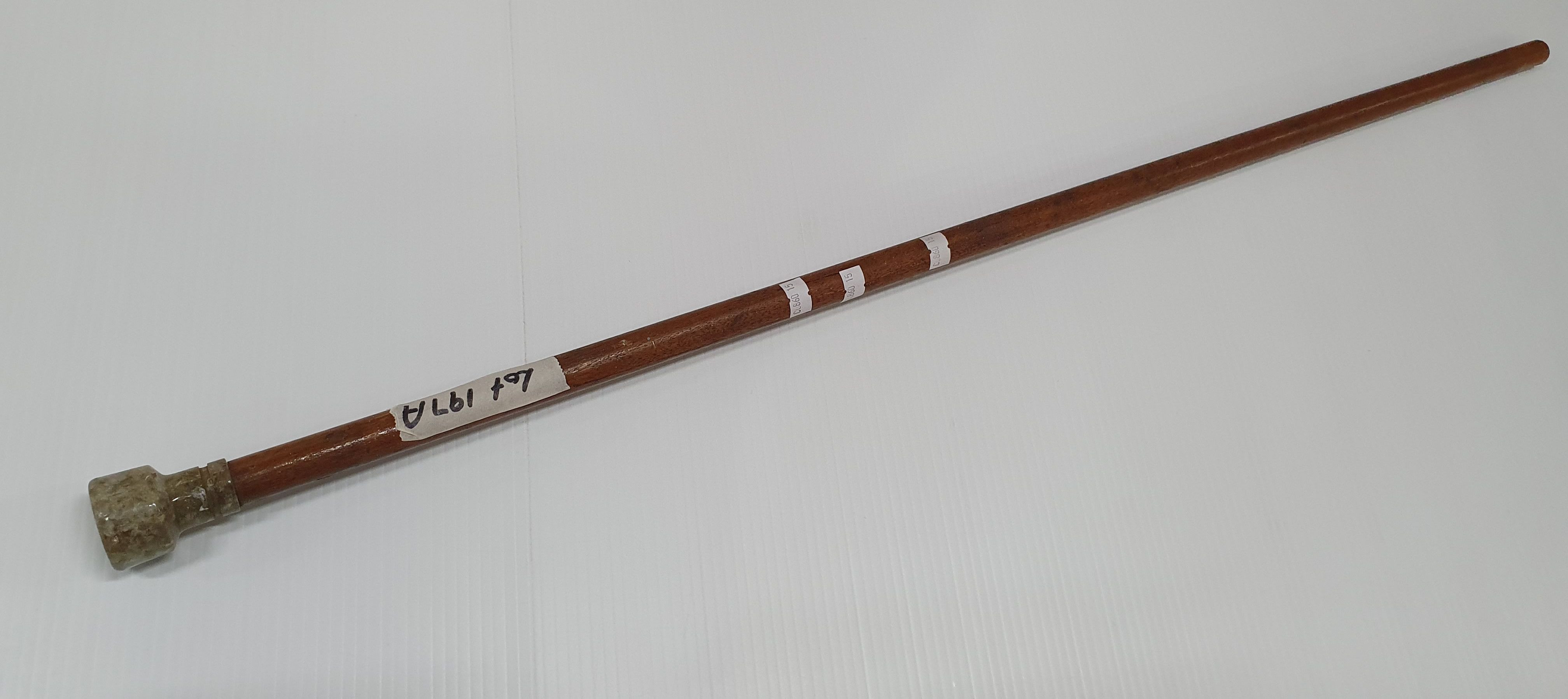 197A · A VINTAGE WALKING STICK