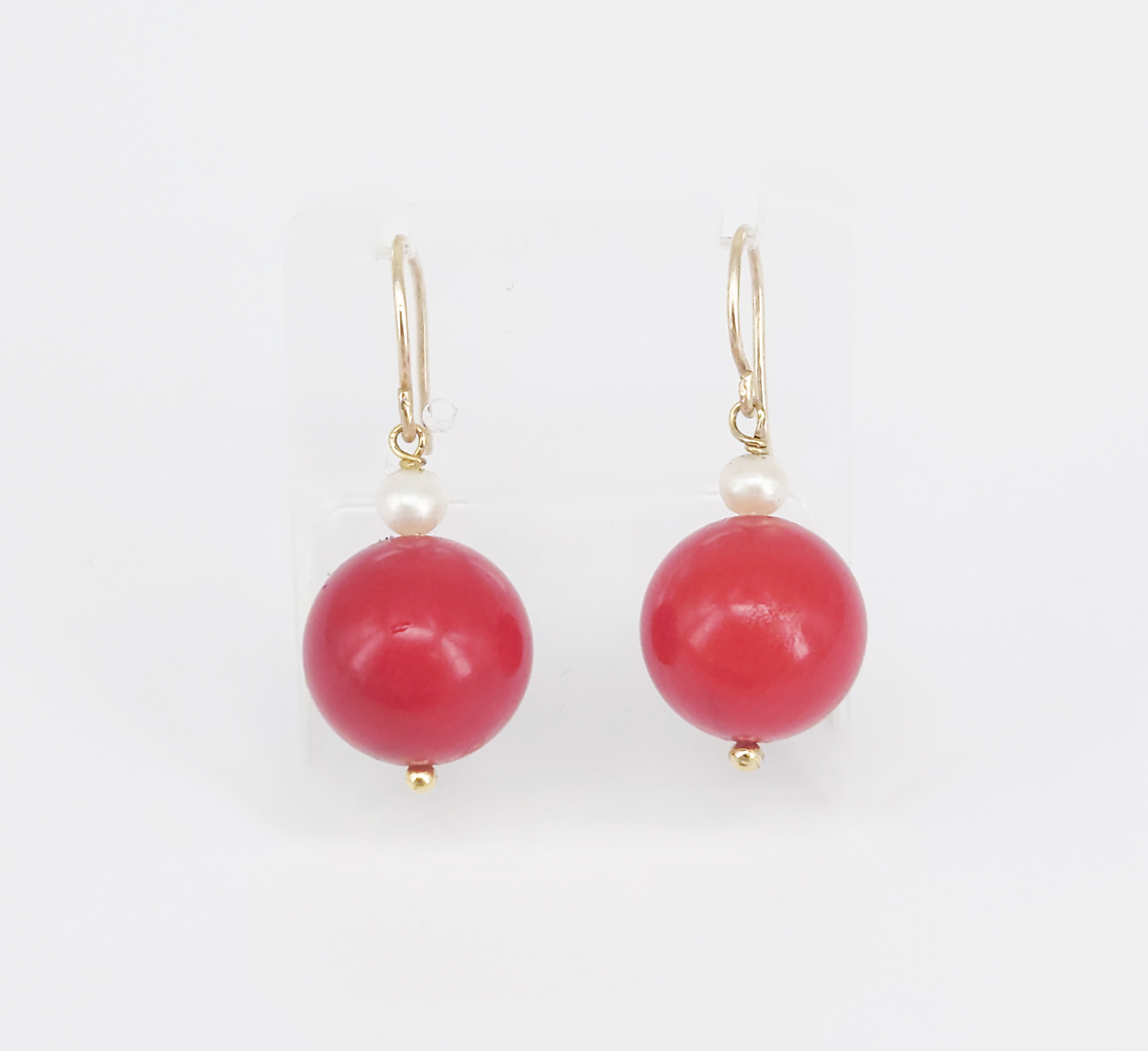 A PAIR OF RED CORAL AND PEARL BEAD DROP EARRINGS