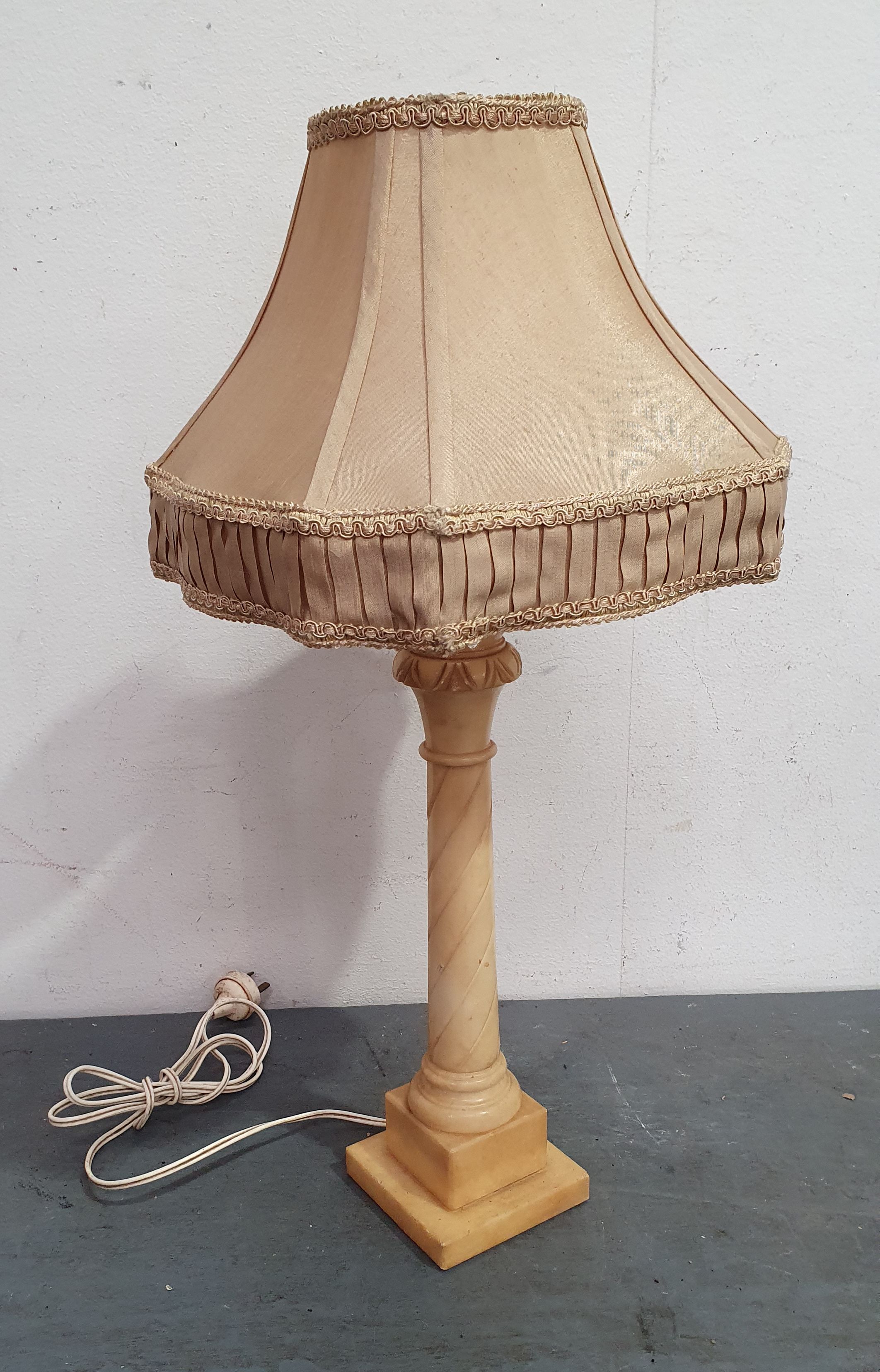 AN ITALIAN ALABASTER TABLE LAMP