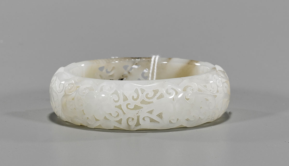 chinese white jade bracelet