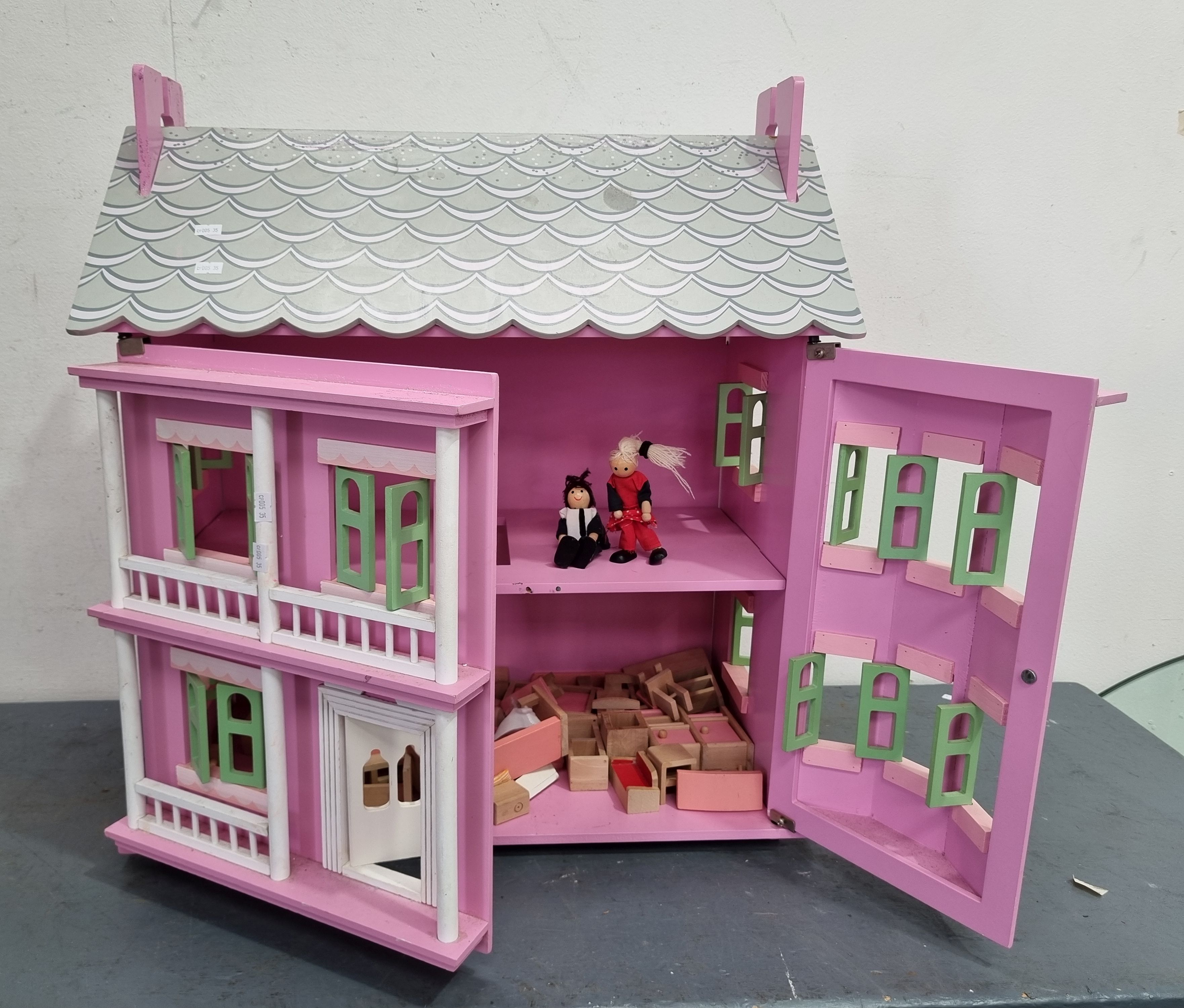 A DOLLS HOUSE