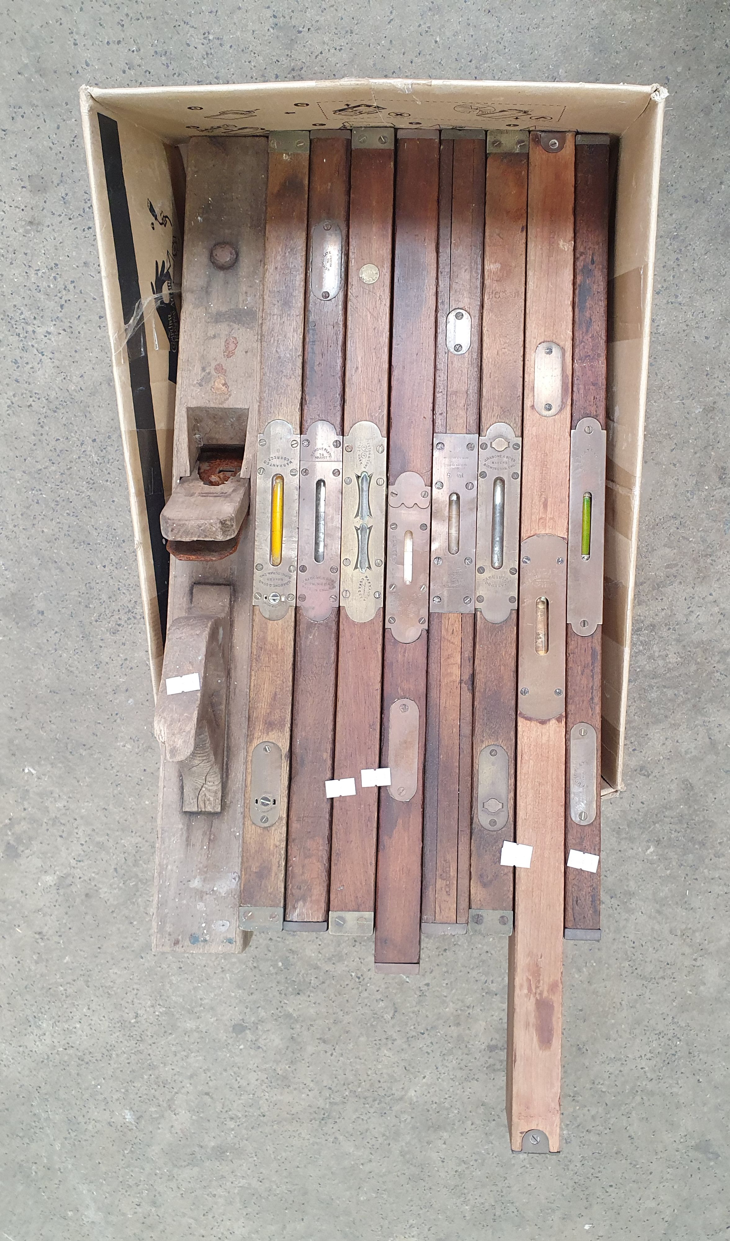 1262 · A GROUP OF VINTAGE SPIRIT LEVELS