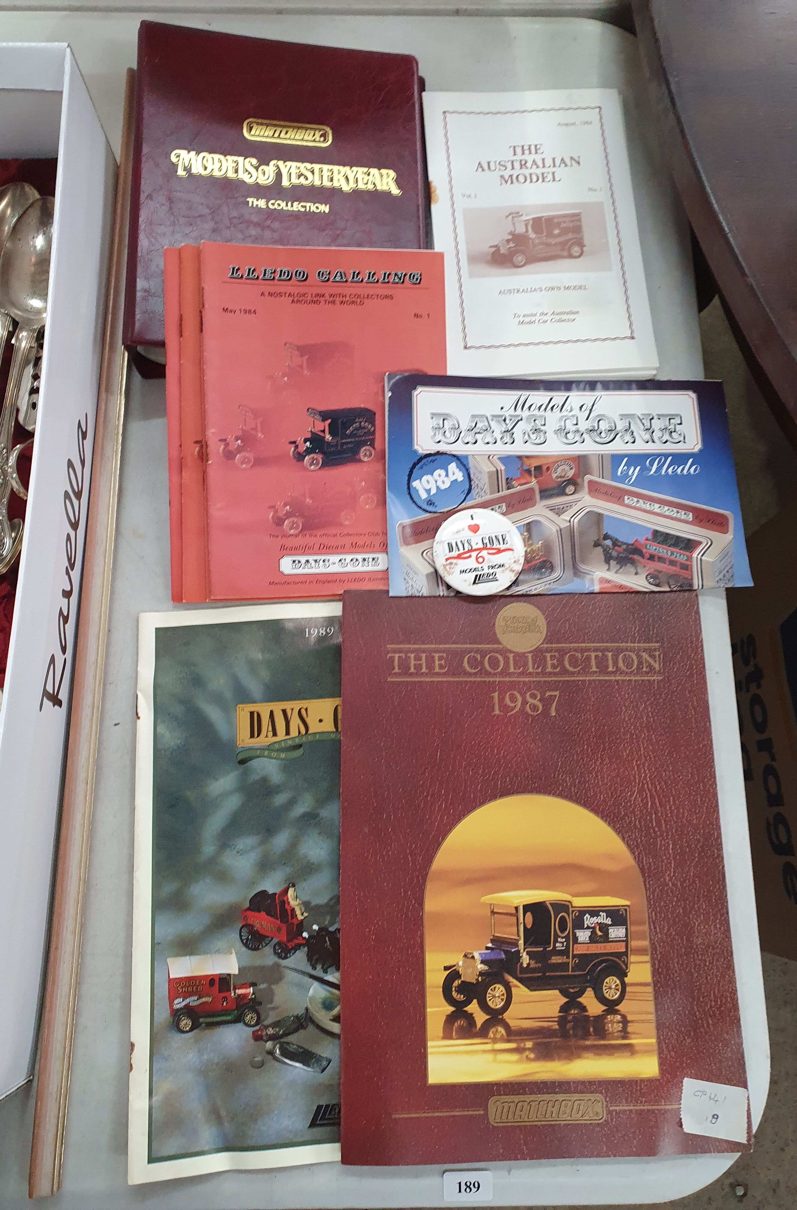 189 · A GROUP OF MODEL CAR COLLECTING REFERNCE PUBLICATIONS