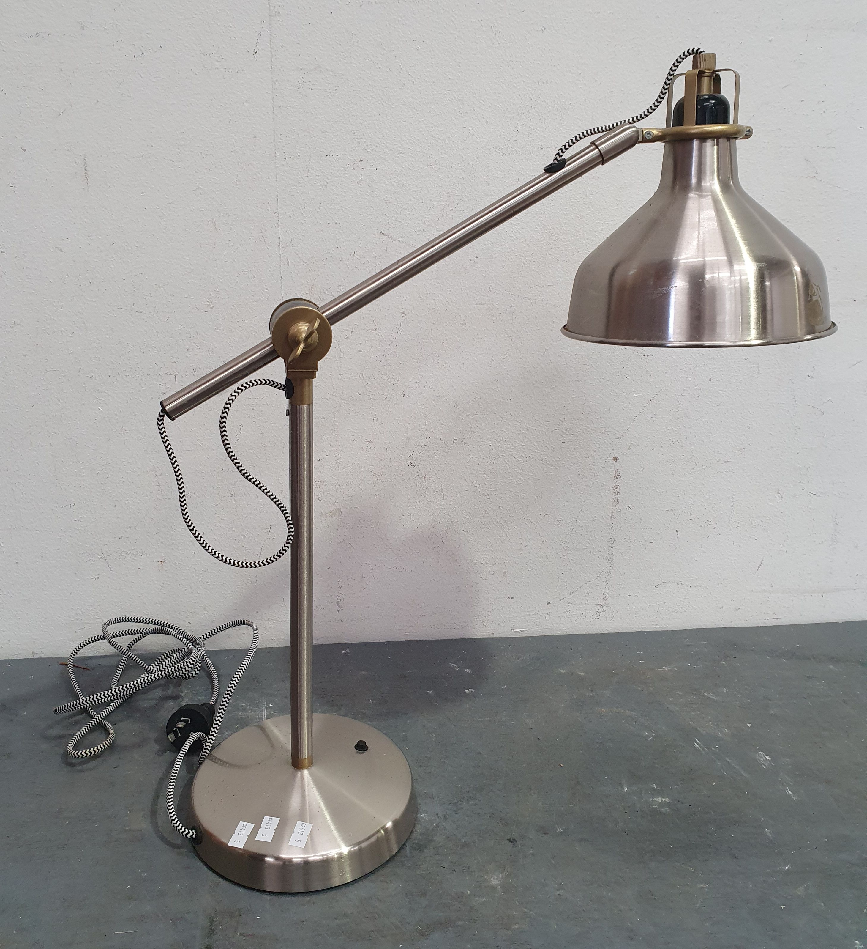 1368 · A CHROME TABLE LAMP