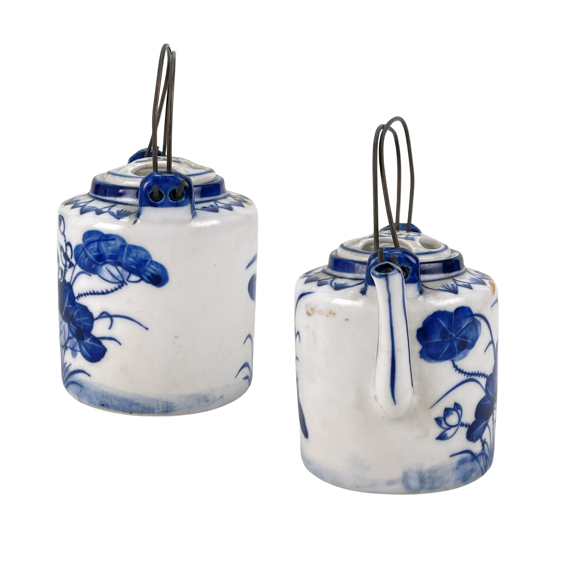 青花龙纹梅瓶及文房器三件套A LOT OF THREE BLUE AND WHITE PORCELAIN