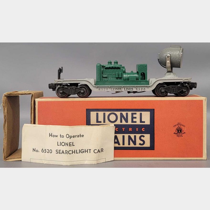 Lionel postwar O GREEN 6520 searchlight car in original box in original box