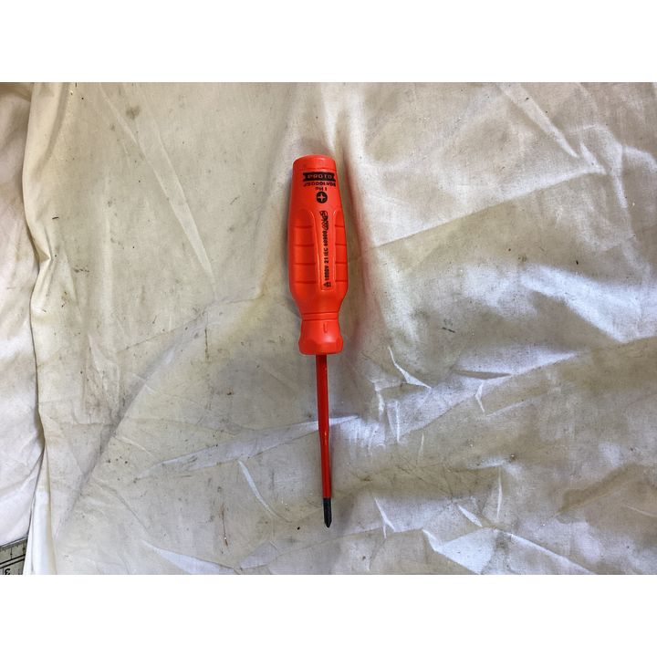 Proto Insulated Phillips Screwdriver (8 1/4'' Overall Lgth, 4'' Shank) 21 IEC