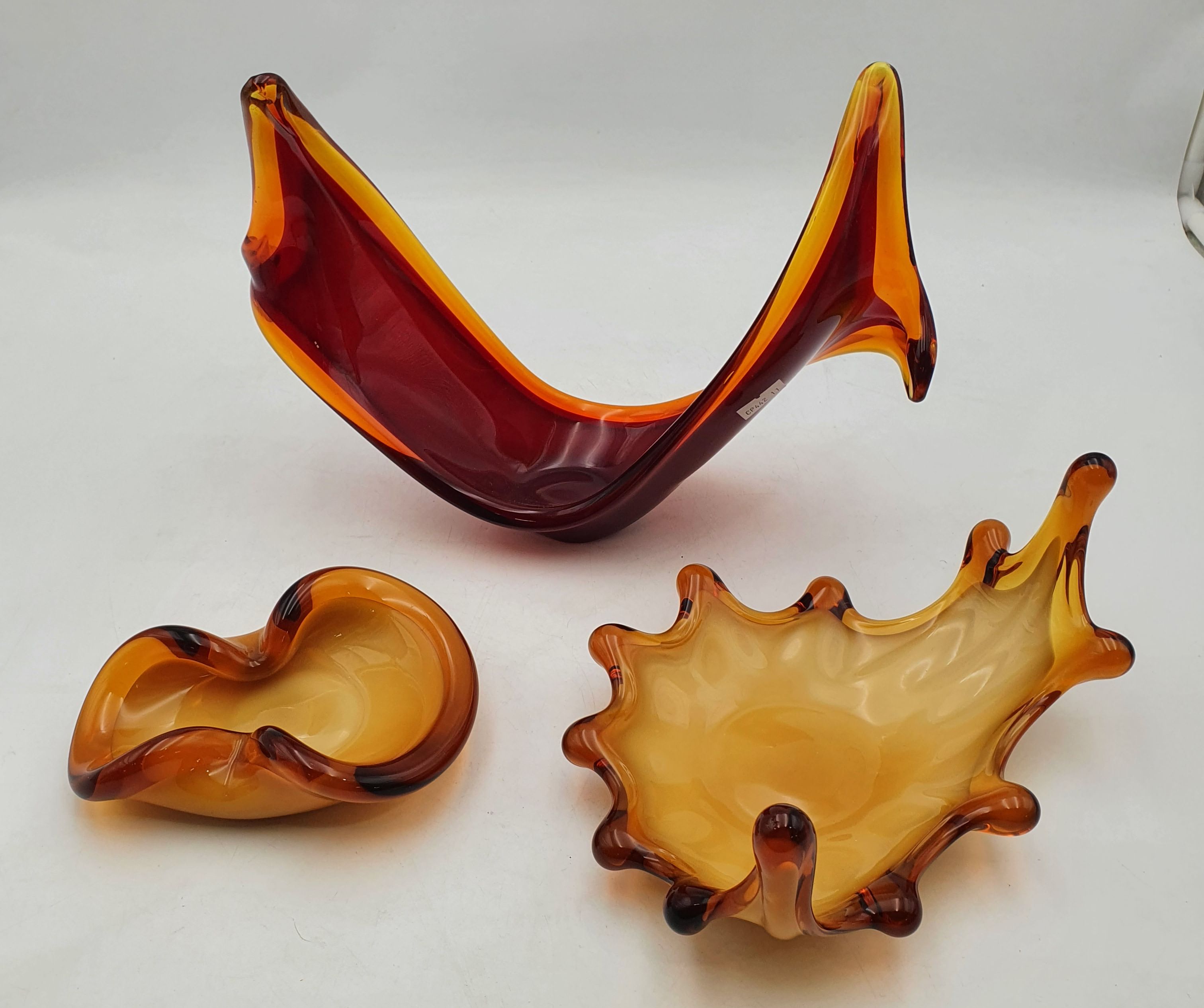 581 · THREE VINTAGE ORGANIC FORM ART GLASS PIECES
