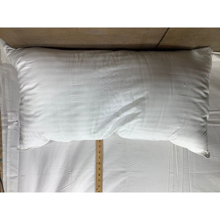 Beckham Hotel Collection King Gel Pillow (20"x36")