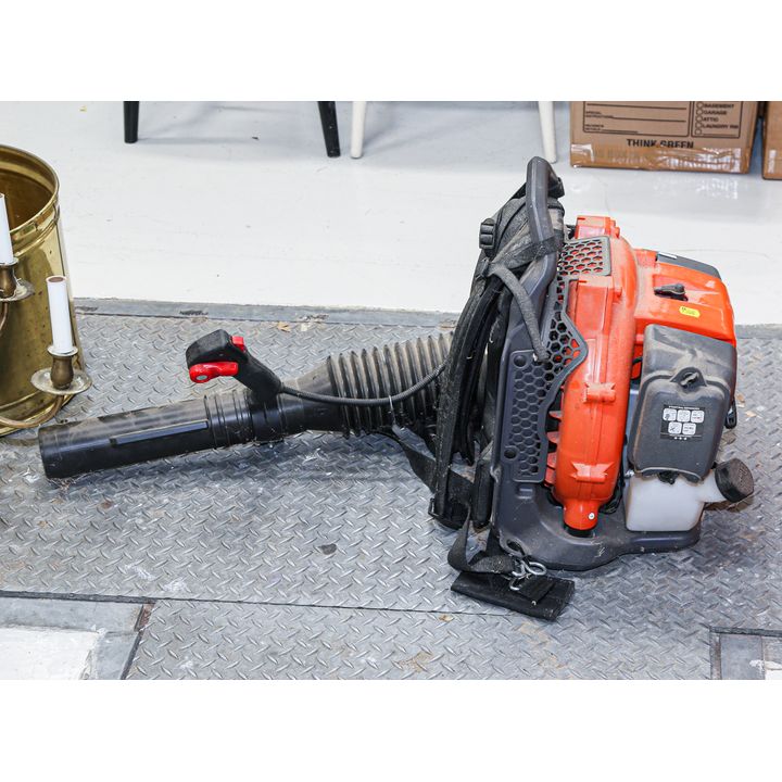 Husqvarna 150BT Backpack Leaf Blower