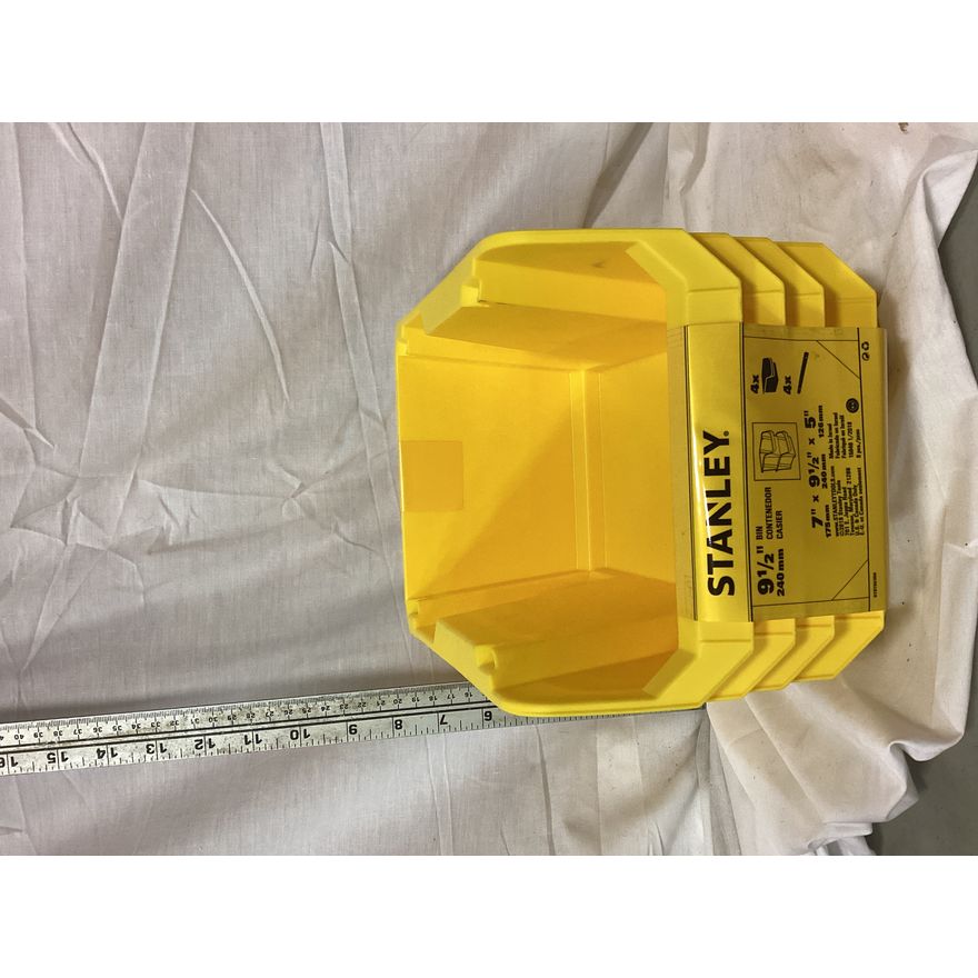 Stanley 4pk 9 1/2'' Bins