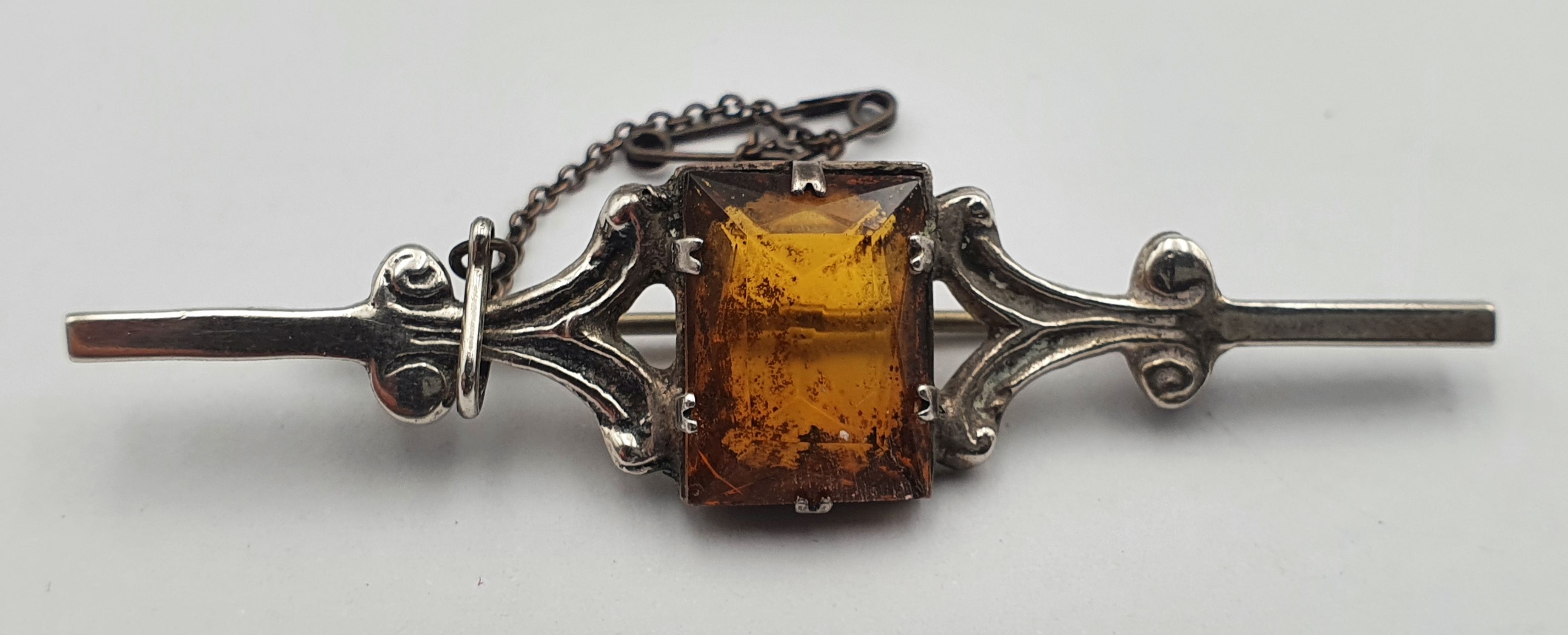 A Victorian Silver And Citrine Bar Brooch