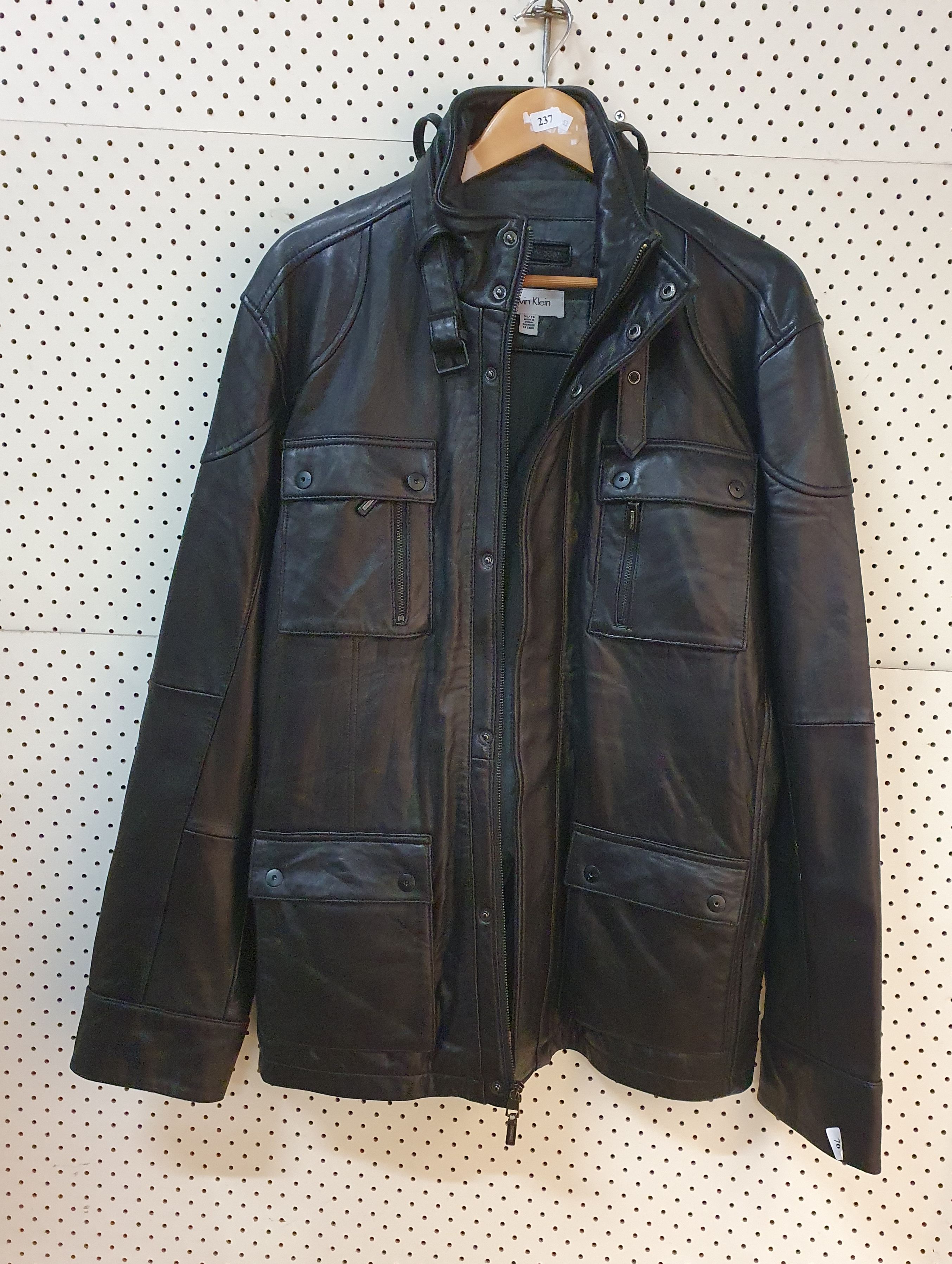 A CALVIN KLEIN LEATHE JACKET