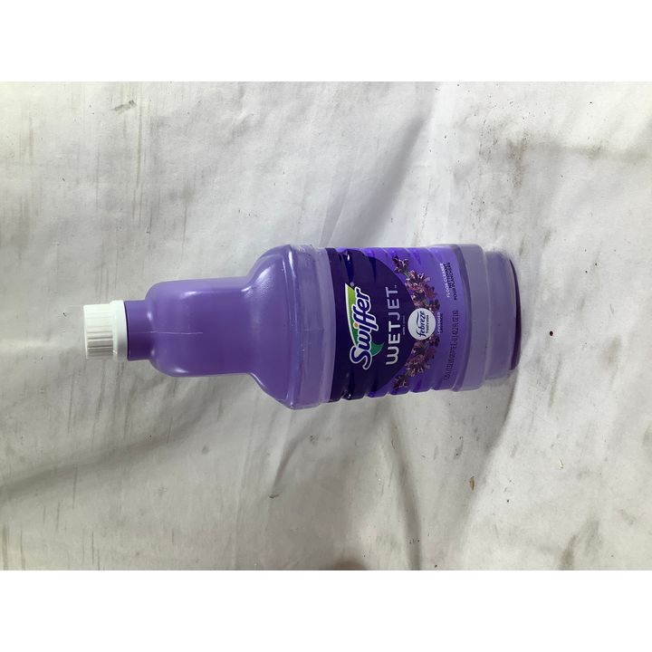 Swiffer Wet Jet w/Febreze Freshness Lavender Scent Floor Cleaner 42.2oz
