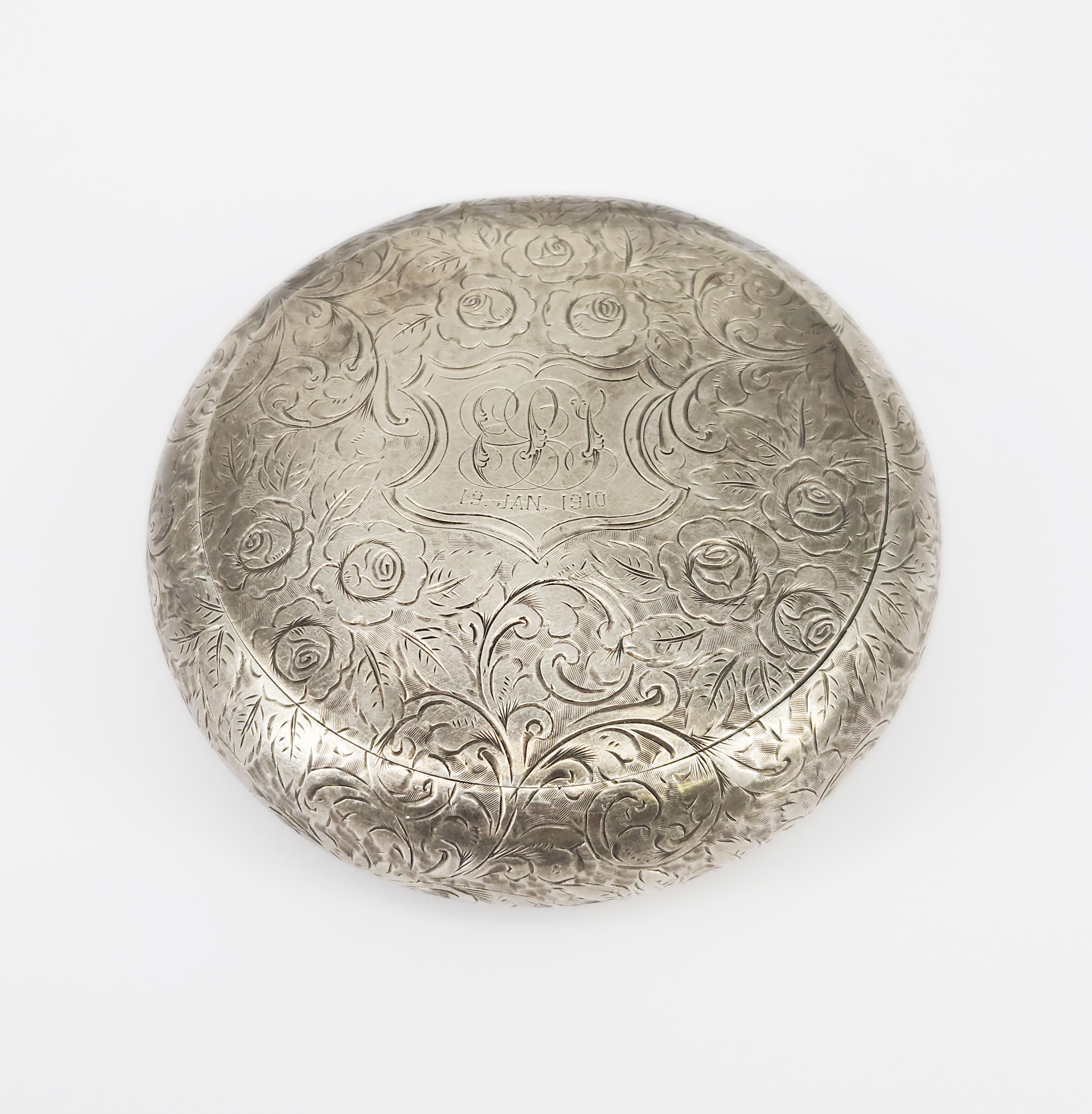 A SILVER TOBACCO BOX