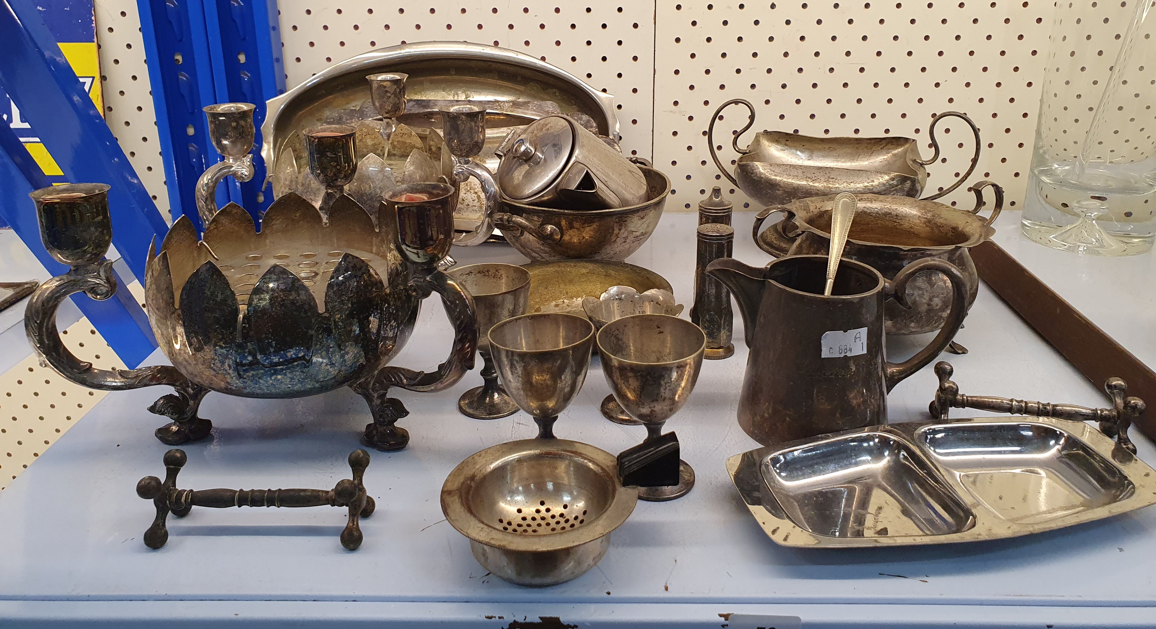 53 · A GROUP OF SILVERPLATED WARES