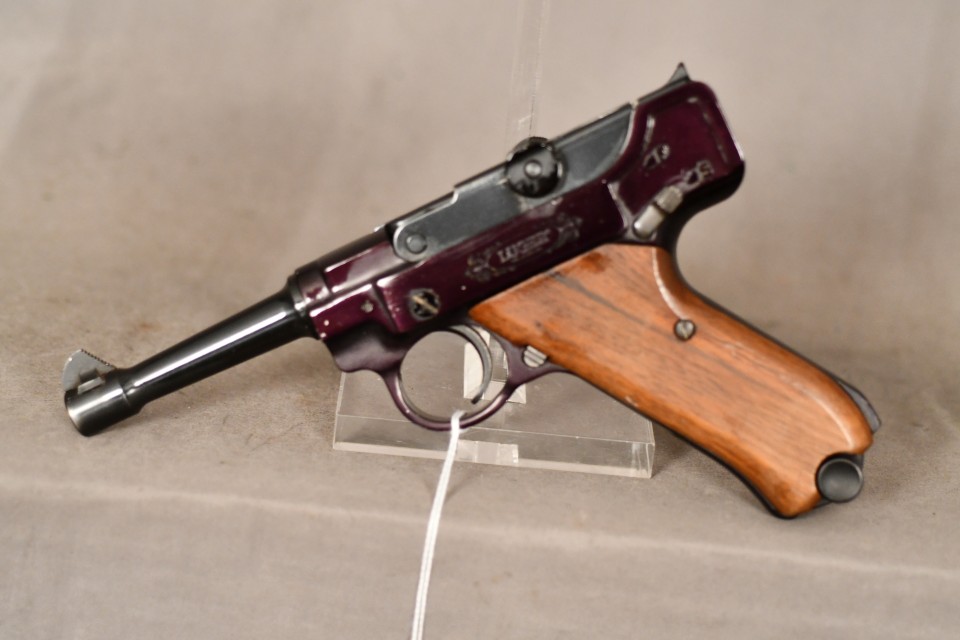 Stoeger Luger, .22 LR cal. auto pistol, Blue, 4 1/2