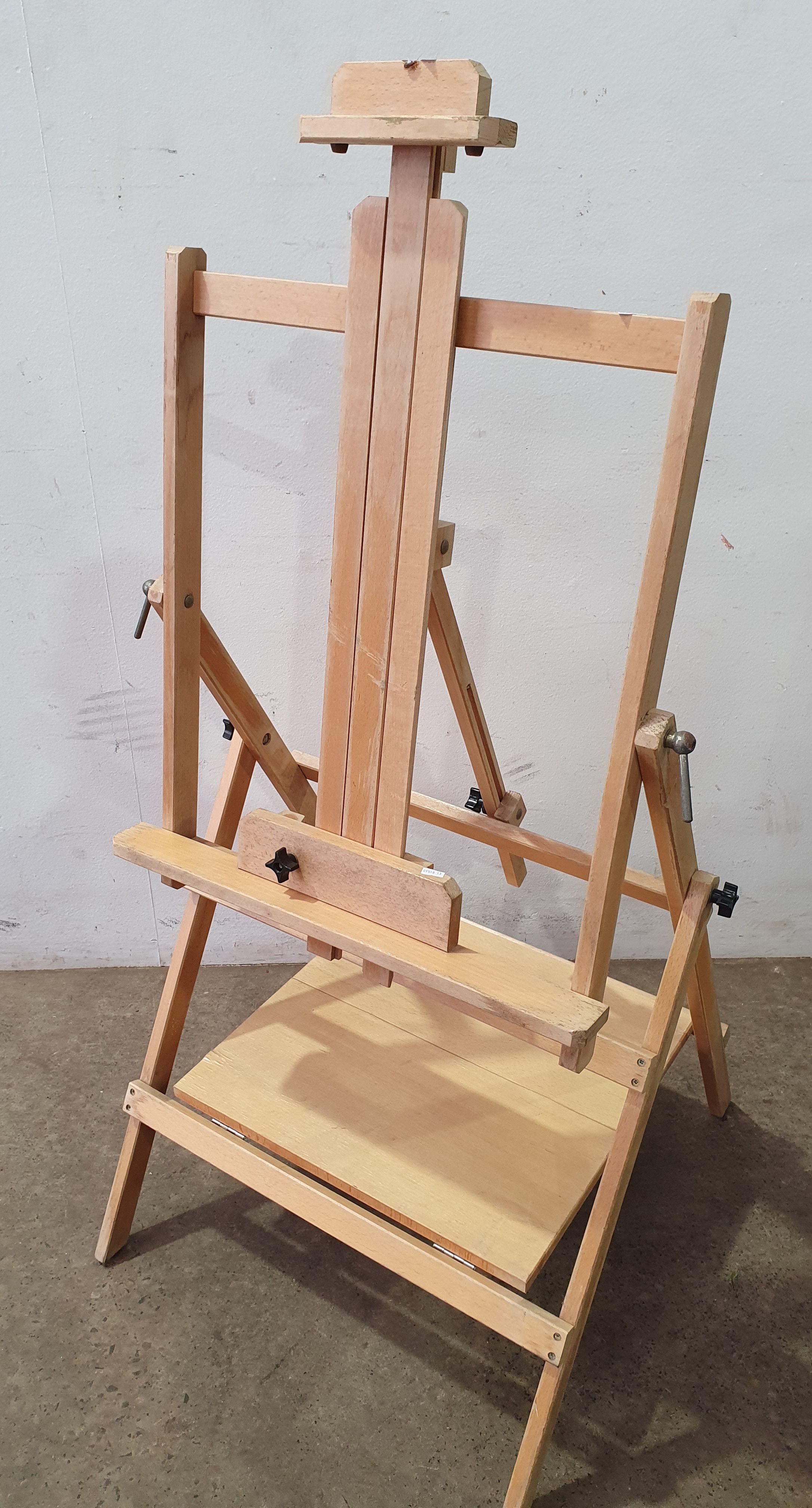 AN ARTIST'S EASEL
