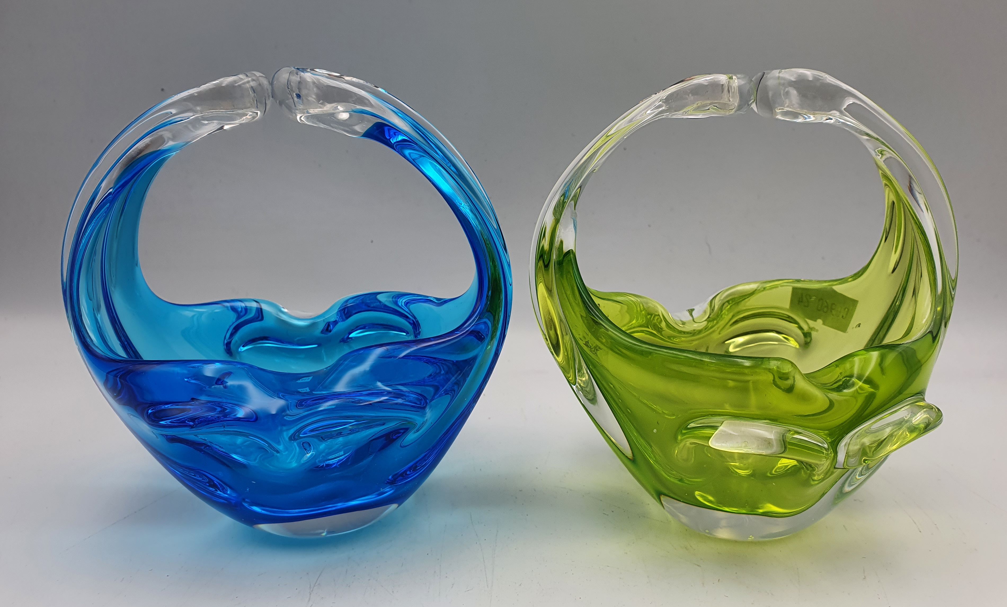118 · TWO BASKET FORM BOWLS
