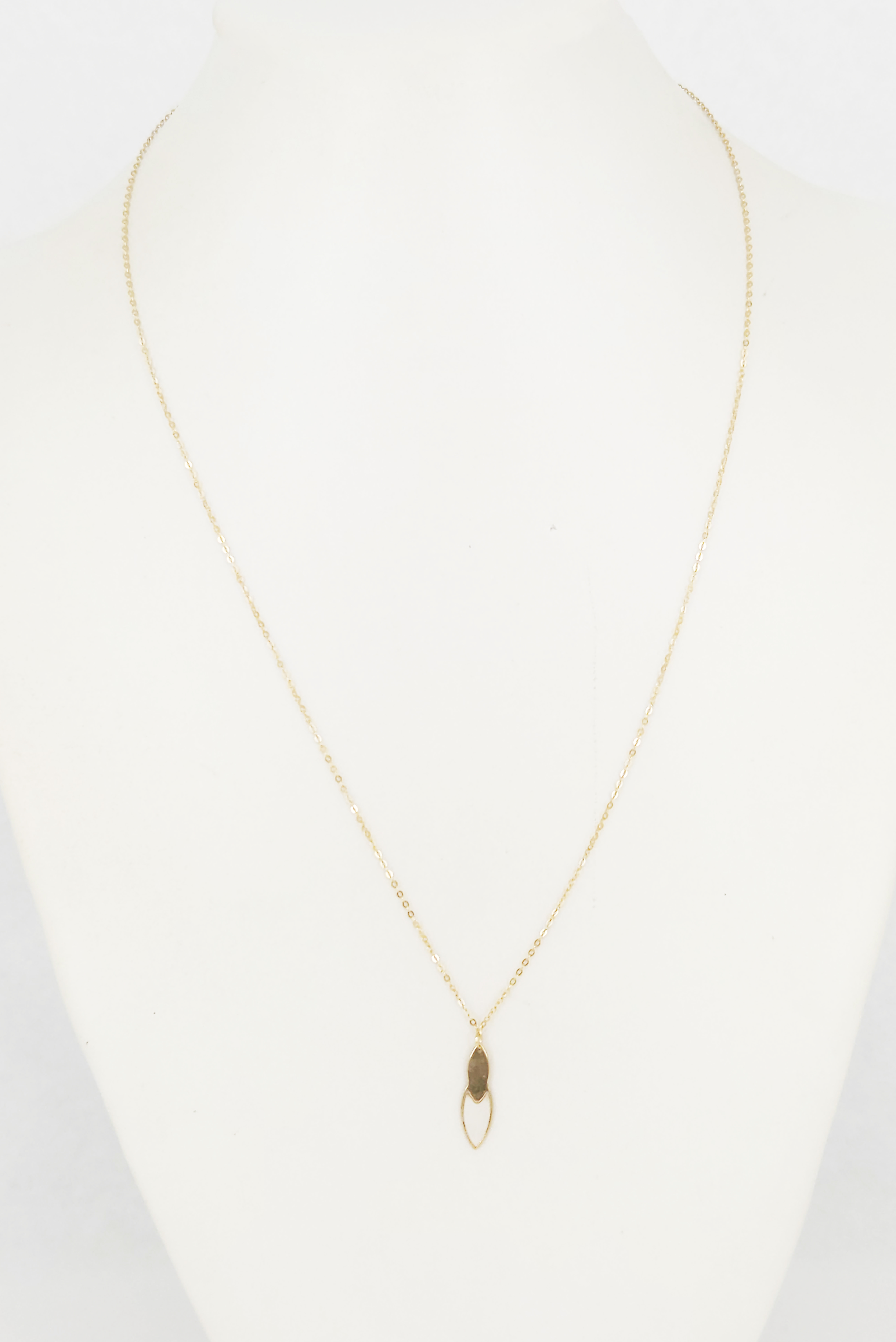 A 9ct Yellow Gold Fine Cable Chain With Two-Tone Pendant