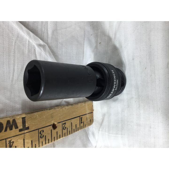GearWrench 1/2" DR 17MM Deep Universal Impact Socket 84709N