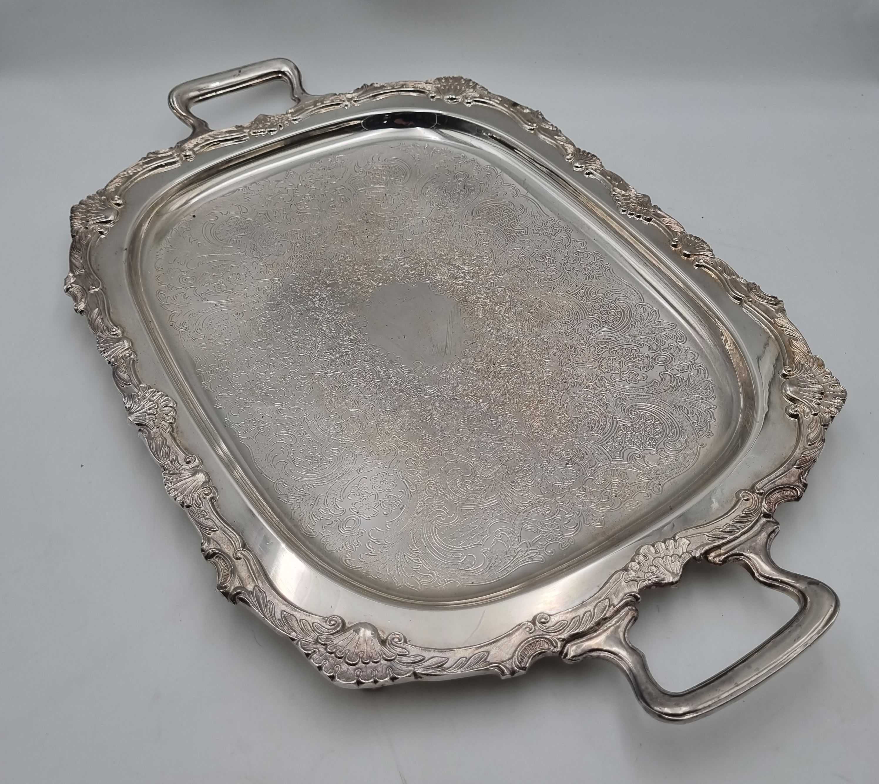 612 · A SILVER-PLATED VINERS BUTLER'S TRAY